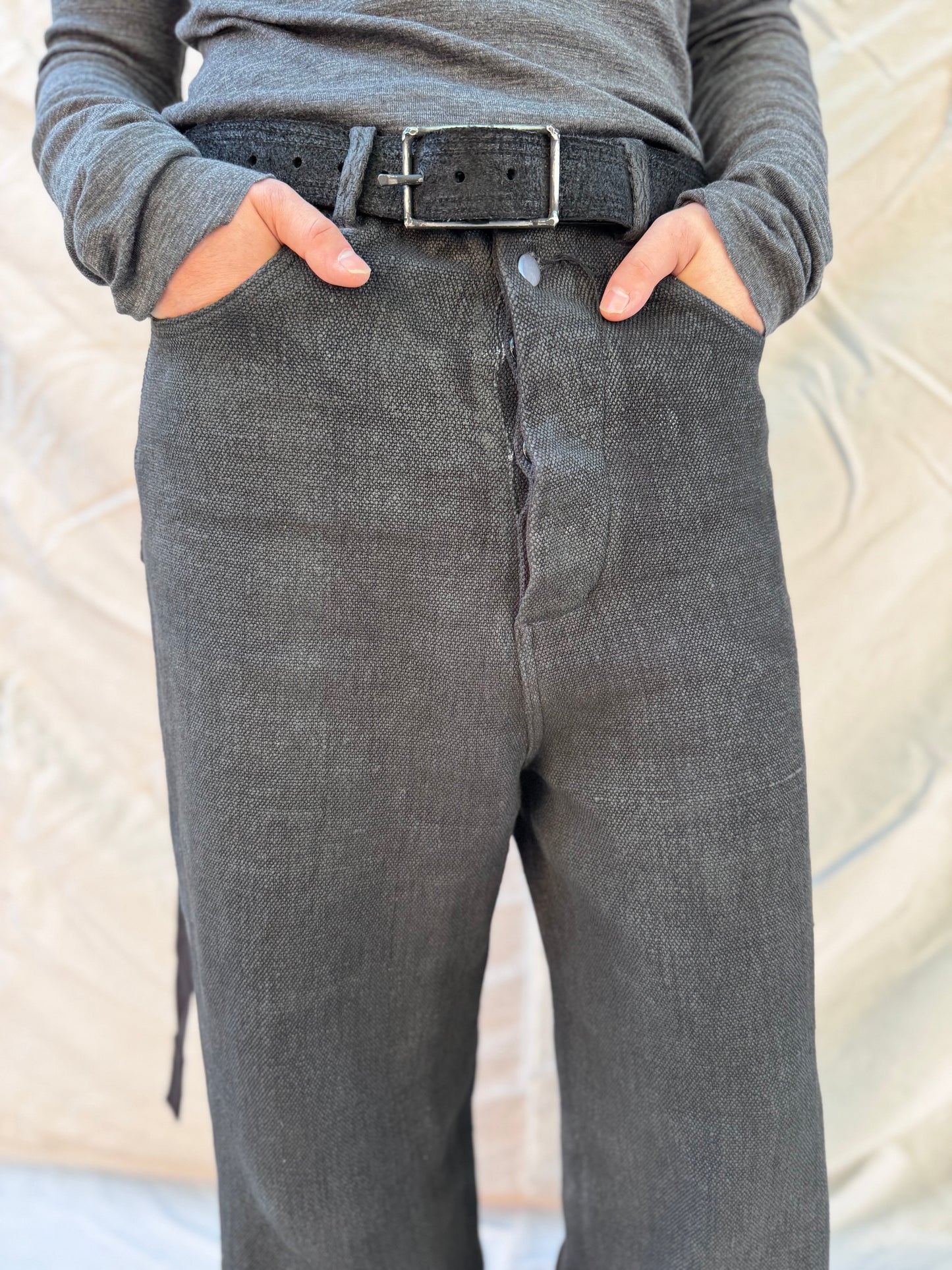 FW25 || GODDE JEANS ||OVERDYED HEAVY LINEN - BLACK