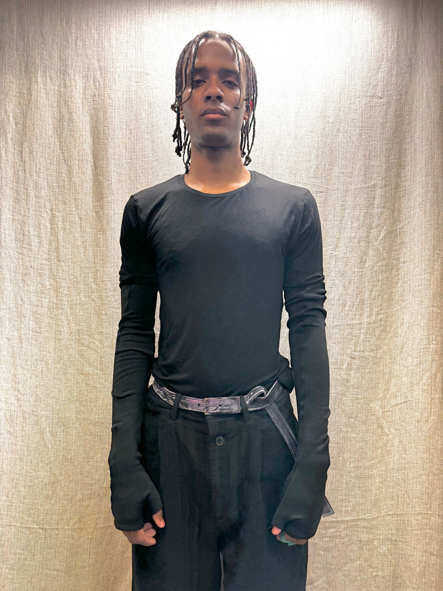 FW24 || OVERLOCKED LONG ARM GAUNTLETS || BLACK - BLACK