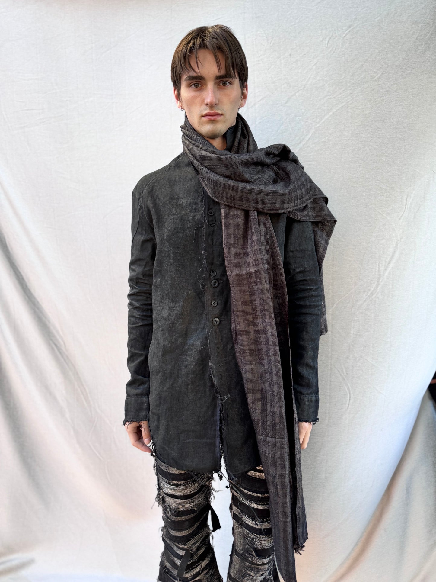 FW25 || OVERDYED SILK RIDGE SCARF || 100% SILK || BLACK