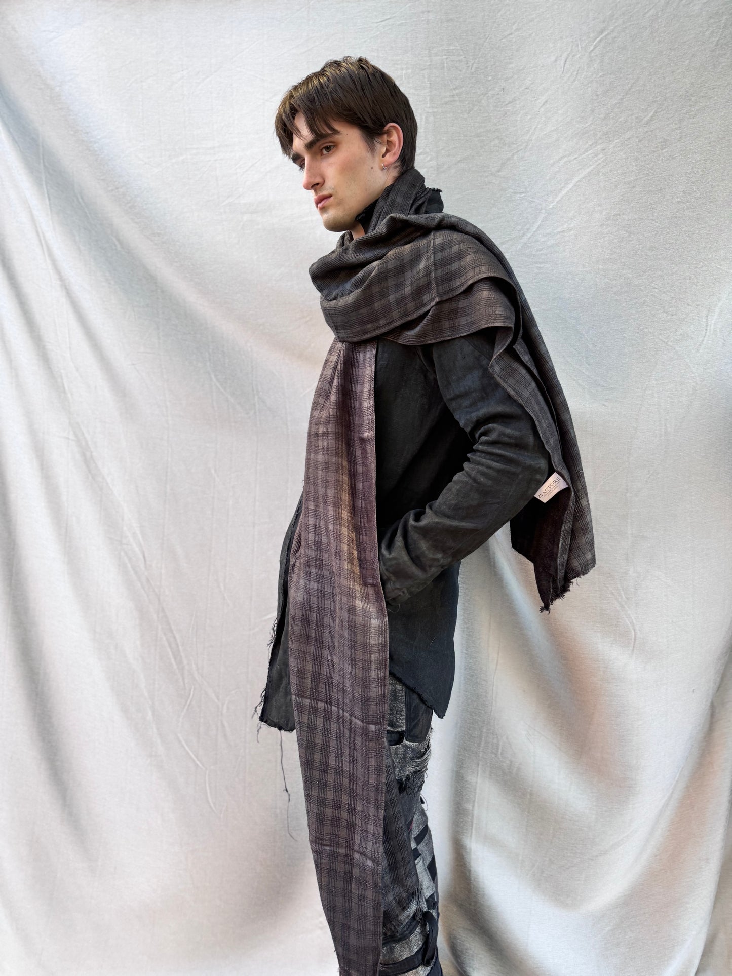 FW25 || OVERDYED SILK RIDGE SCARF || 100% SILK || BLACK