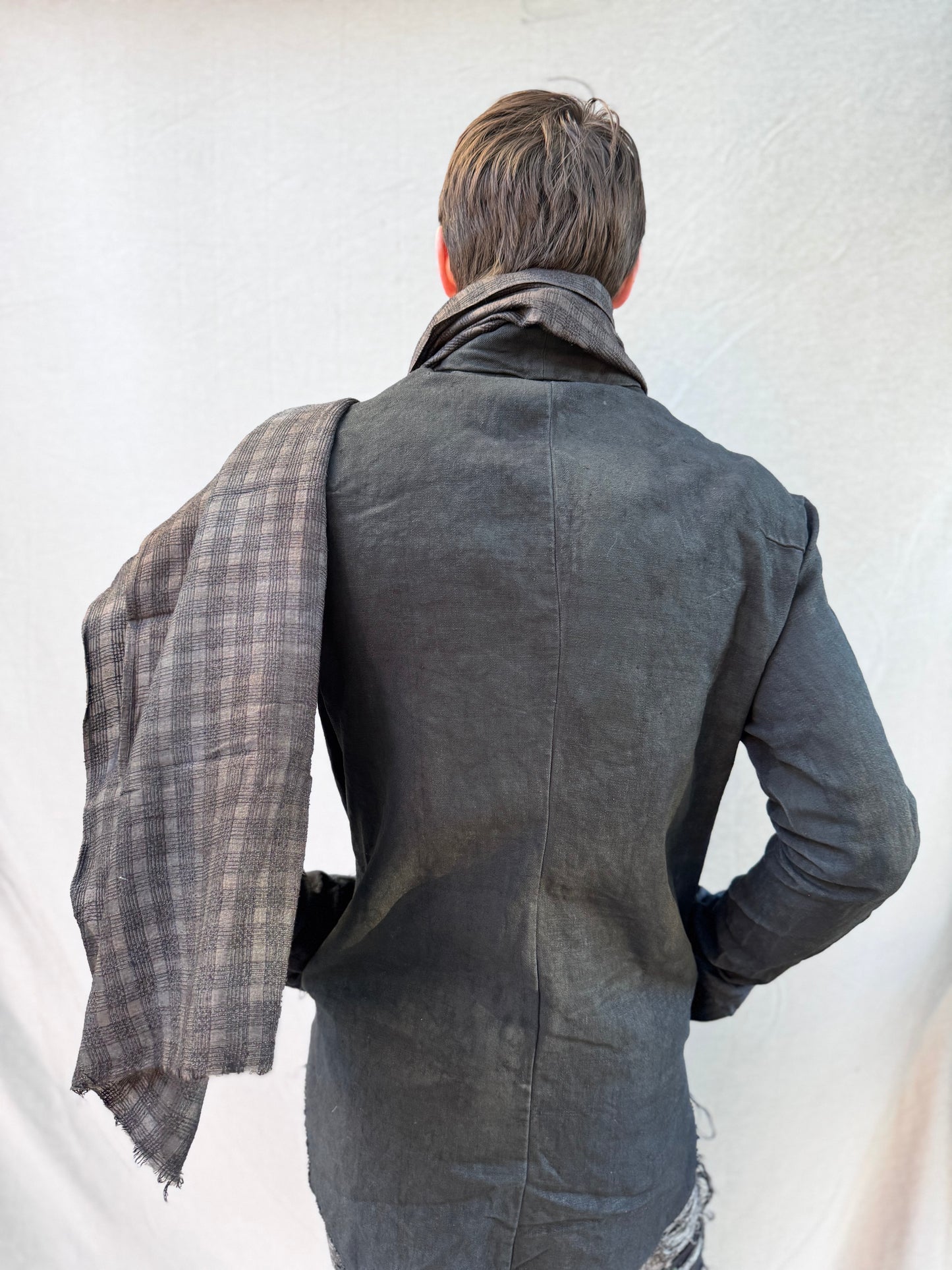 FW25 || OVERDYED SILK RIDGE SCARF || 100% SILK || BLACK