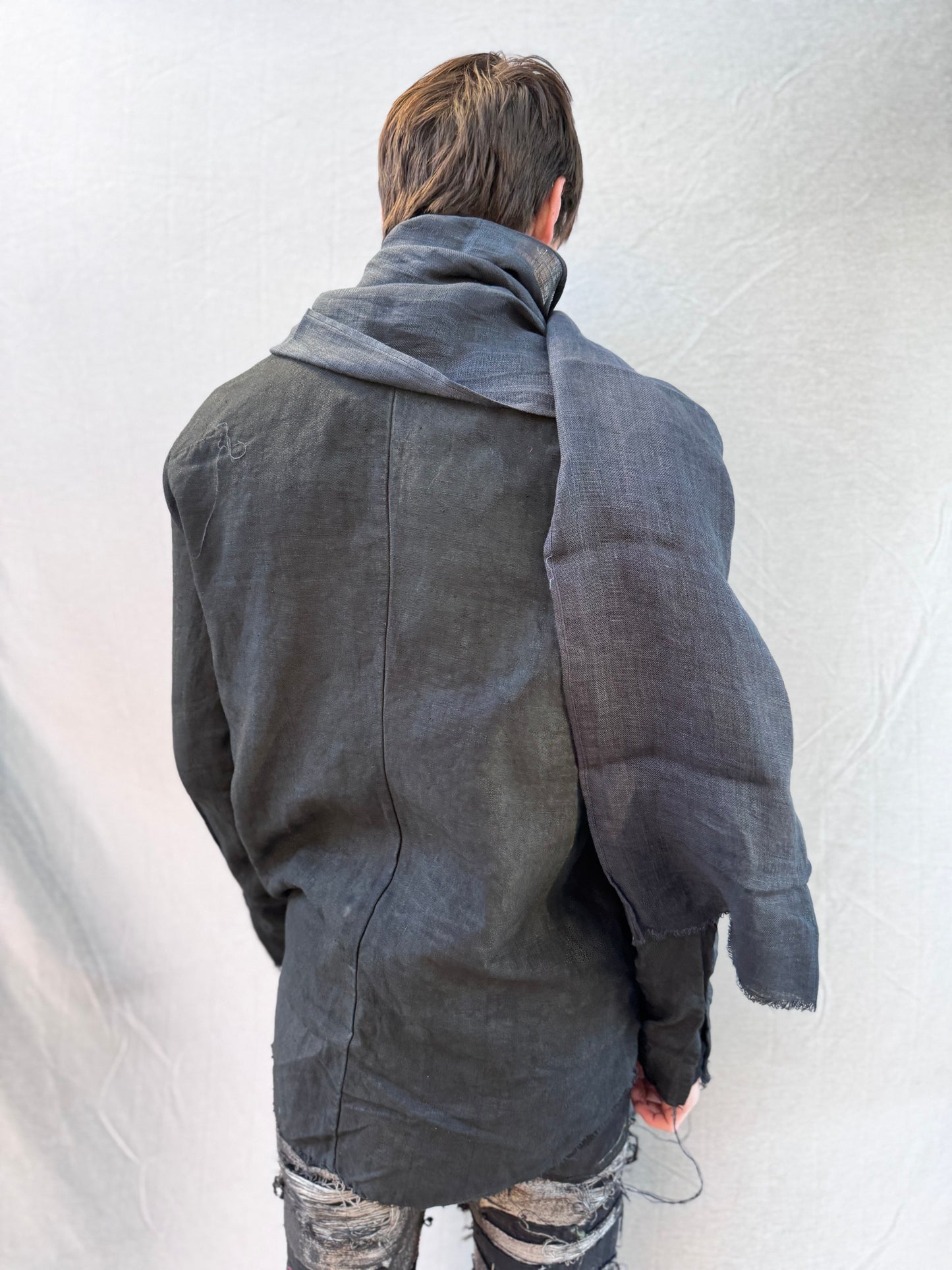 FW25 || CLASSIC LONG SLIM SCARF || LINEN - BLACK