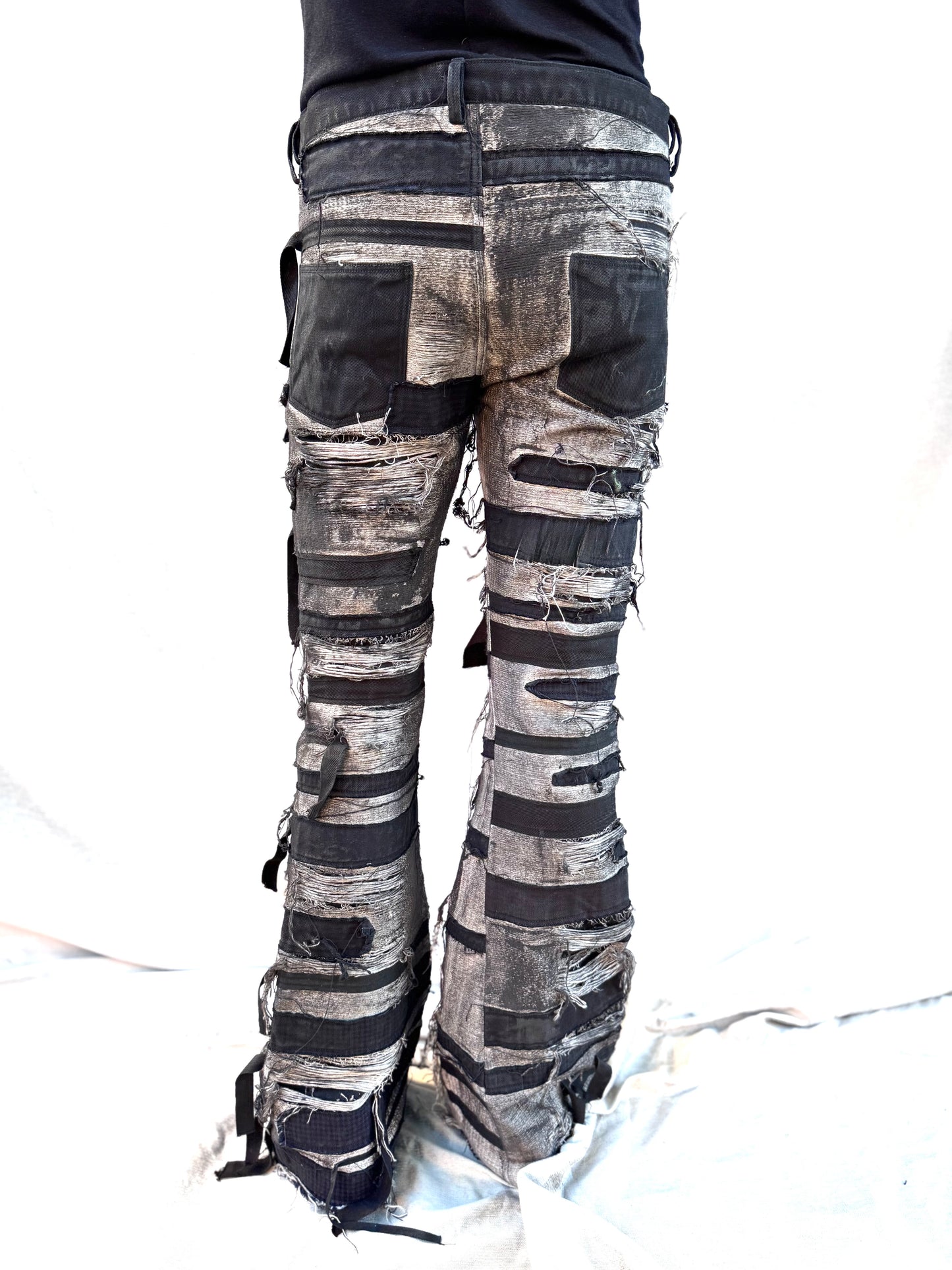 FW25 ||BOOT CUT ZAGGA 1.0 || OVERDYED + COATED BLACK