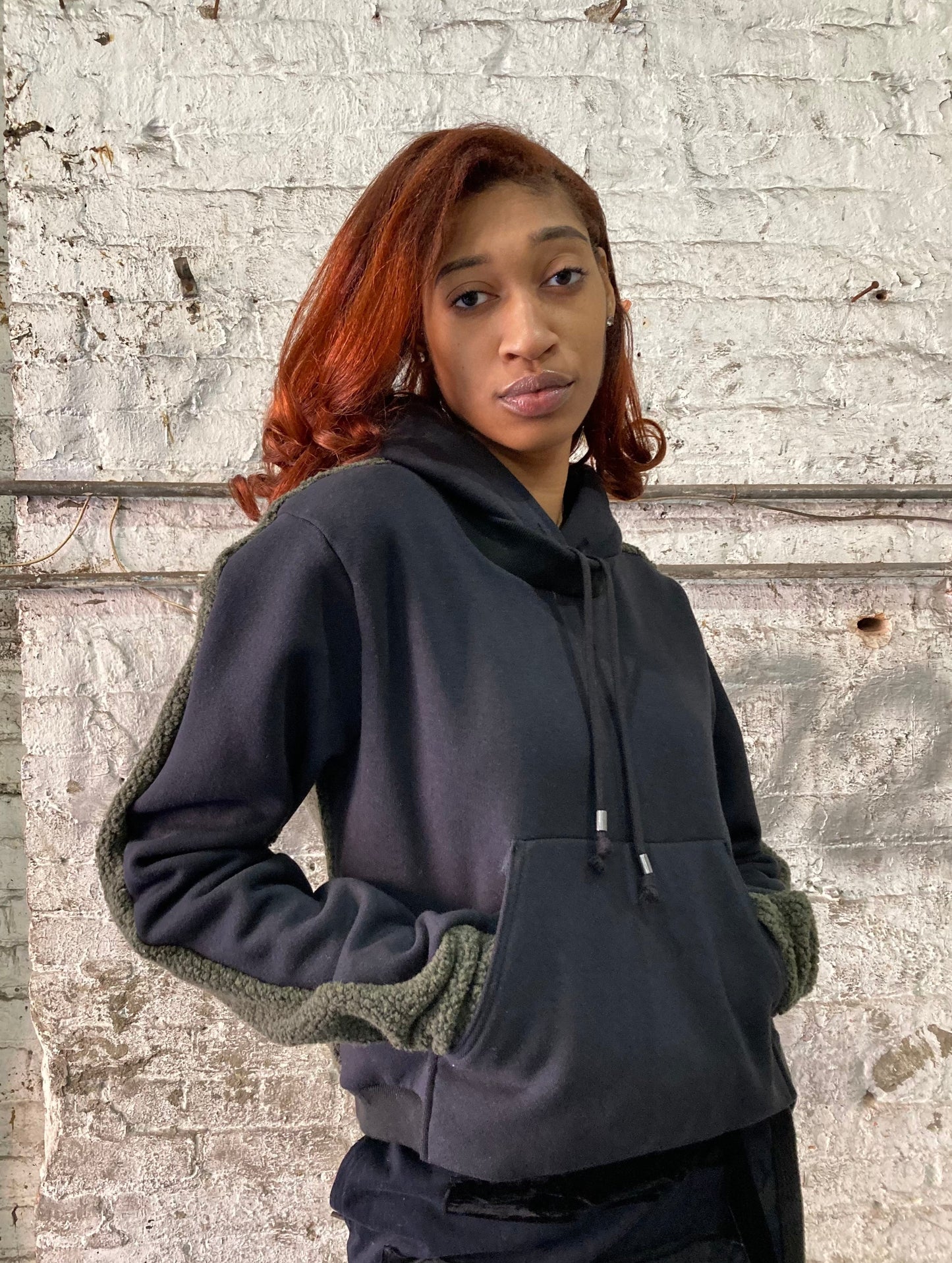 21.2 .5 FAULTED SHOULDER || 420 || CROPPED HOODIE - GREEN + BLACK