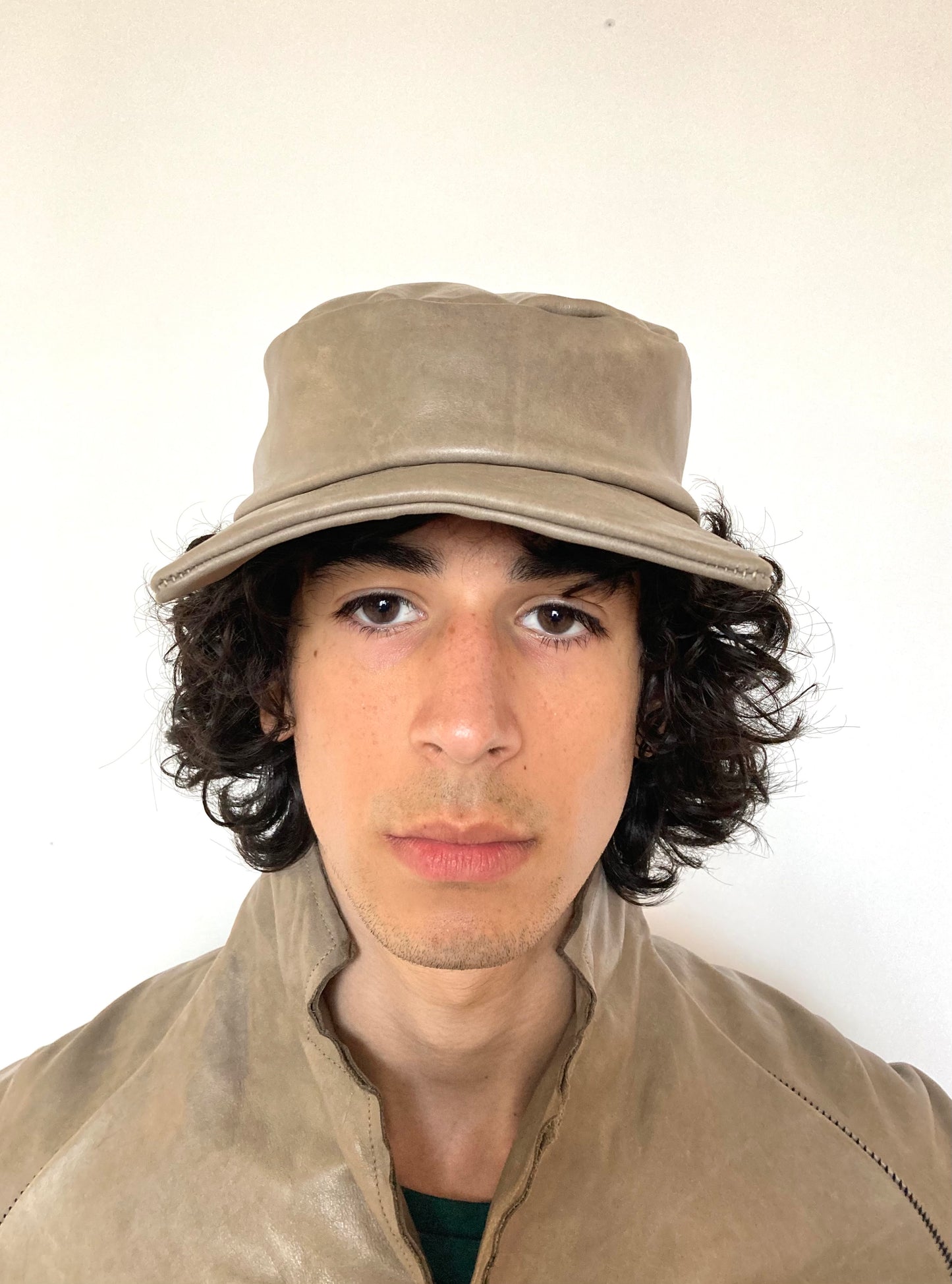 KNG13 || EXTENDED BILL HAT || 100% COWHIDE - KHAKI