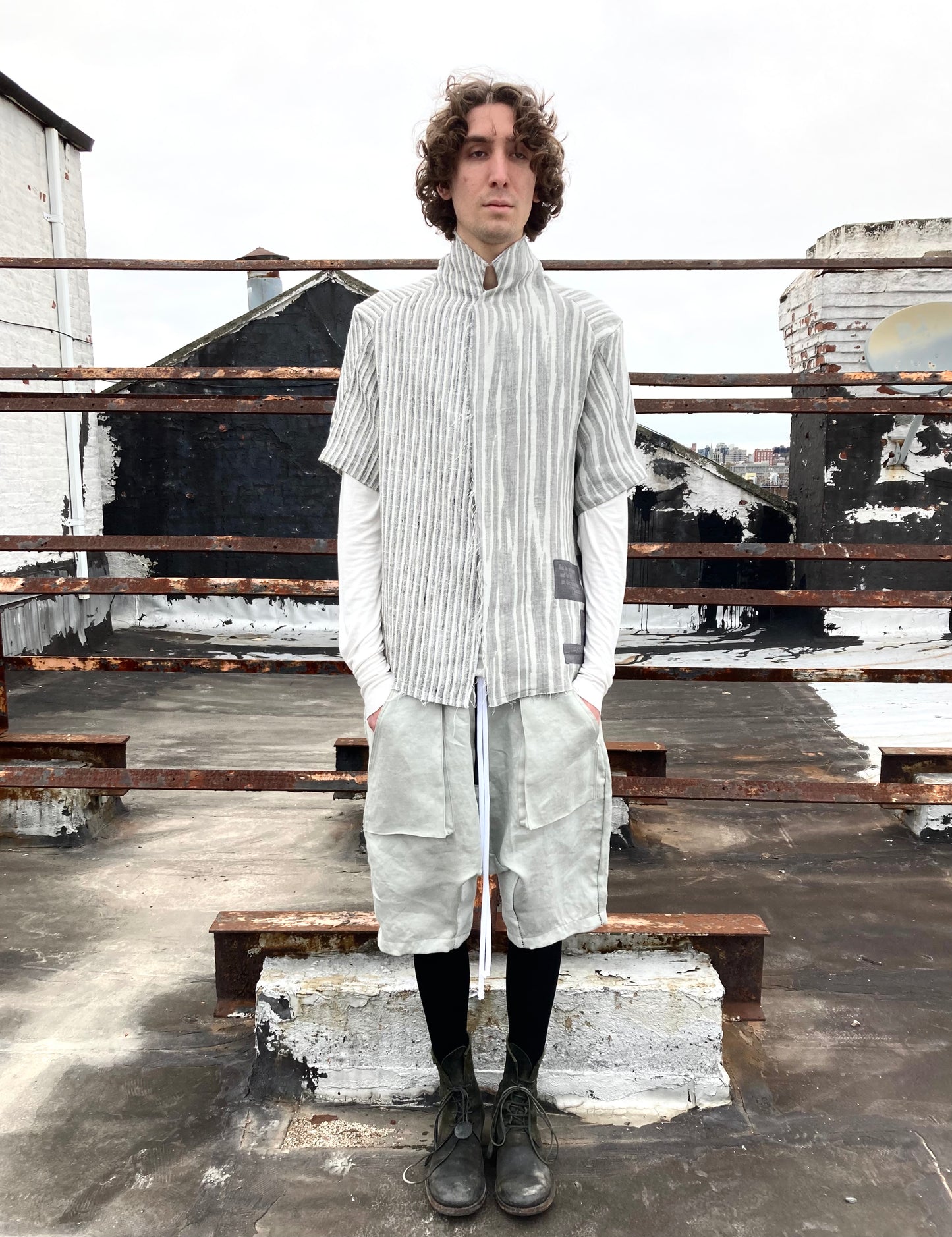 22.1 SHORT SLEEVE PROTOLOGICAL PHILOSOPHER SHIRT || GREY STRIPE ||