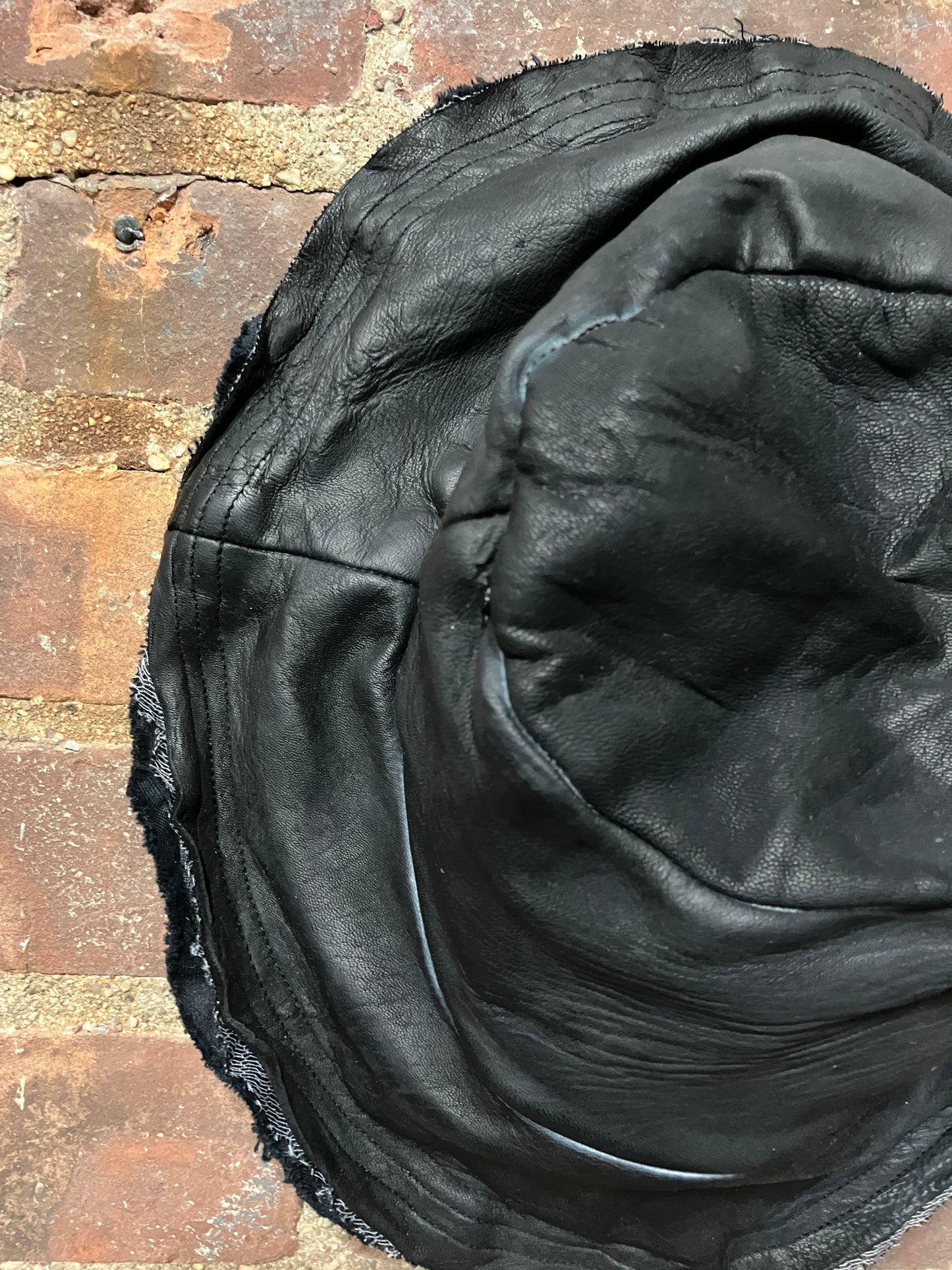 SS23 MOONSTAR BUCKET HAT - BLACK
