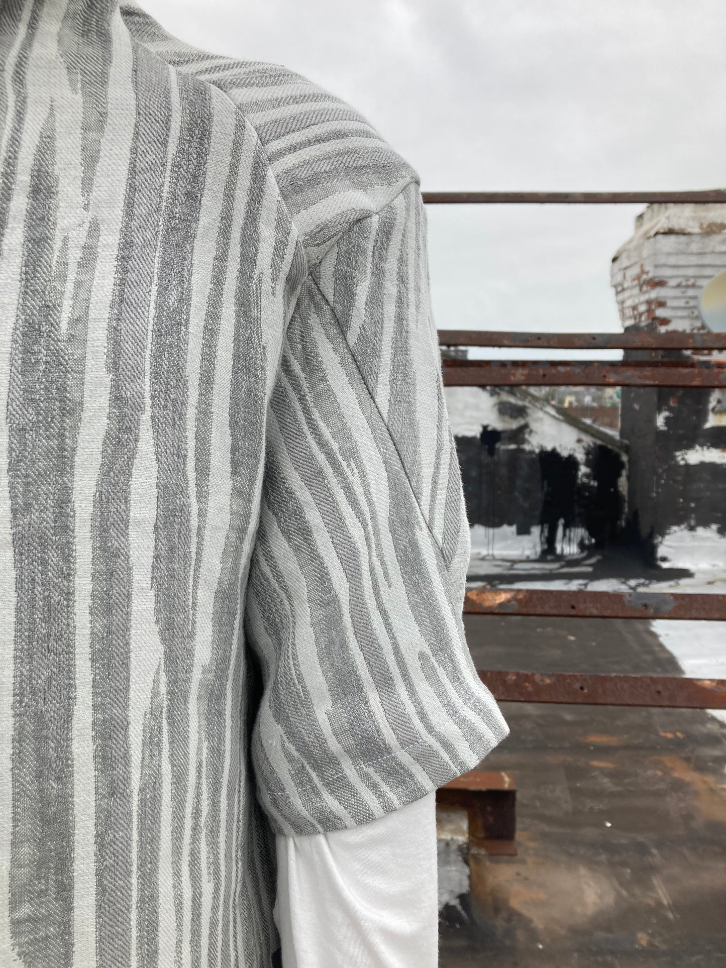 22.1 SHORT SLEEVE PROTOLOGICAL PHILOSOPHER SHIRT || GREY STRIPE ||