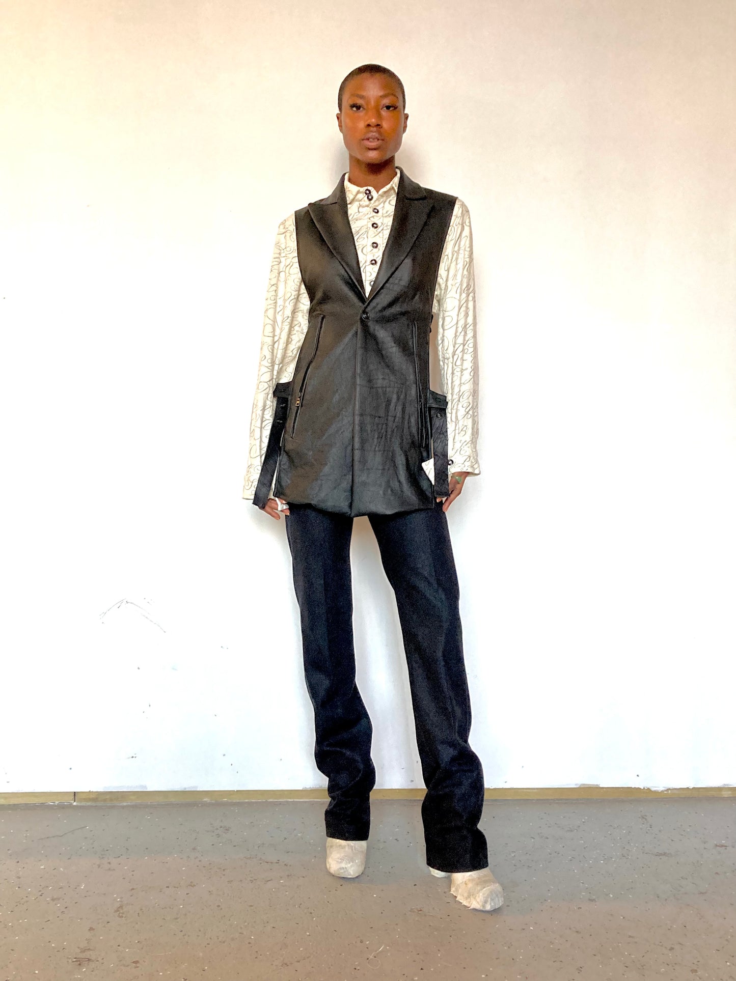 KNG13 || FEMME - PEAKED LAPEL TACTICAL VEST|| BLACK HORSEHIDE