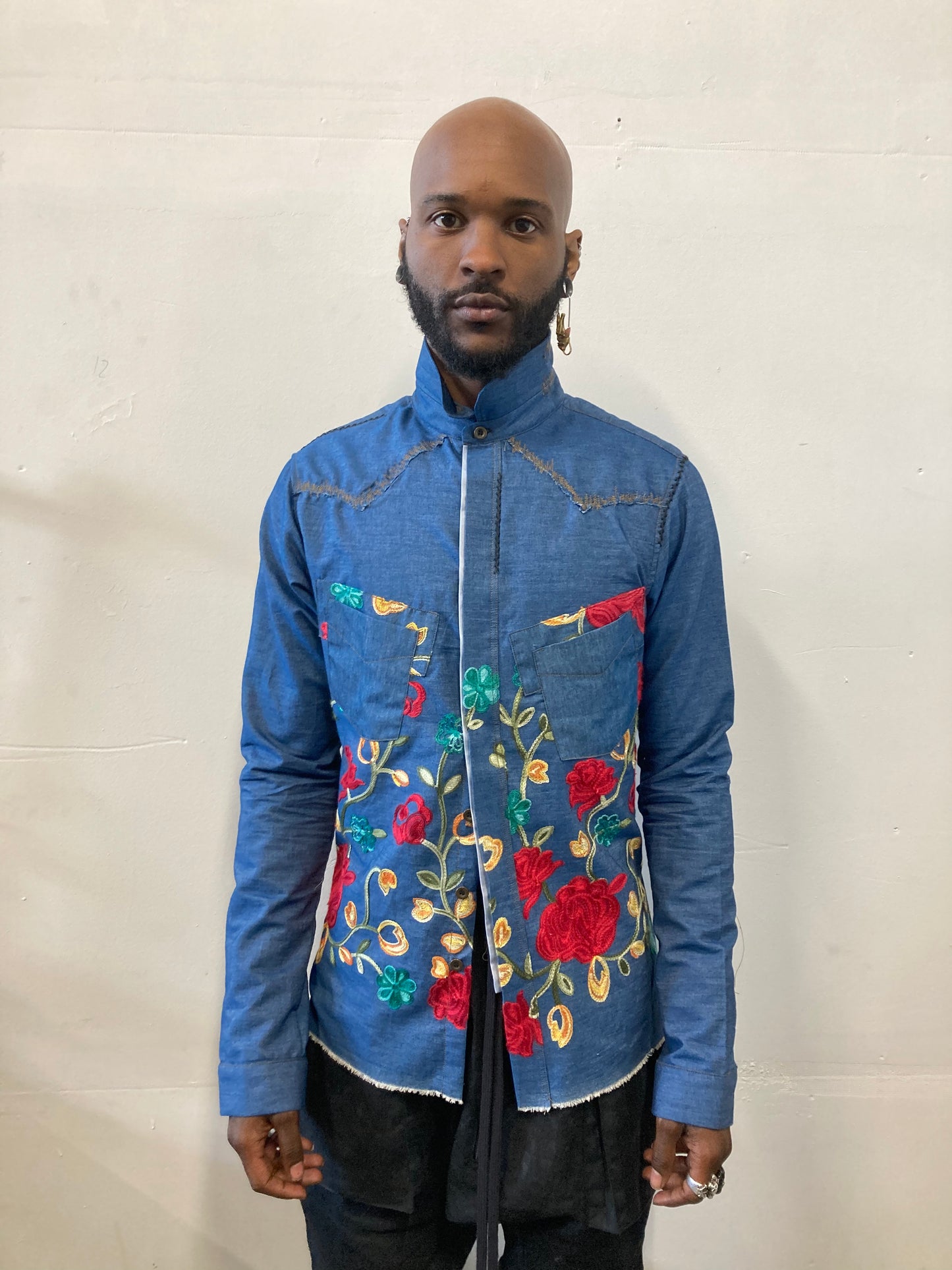 22.1 EMBROIDERED DENIM WESTERN SHIRT