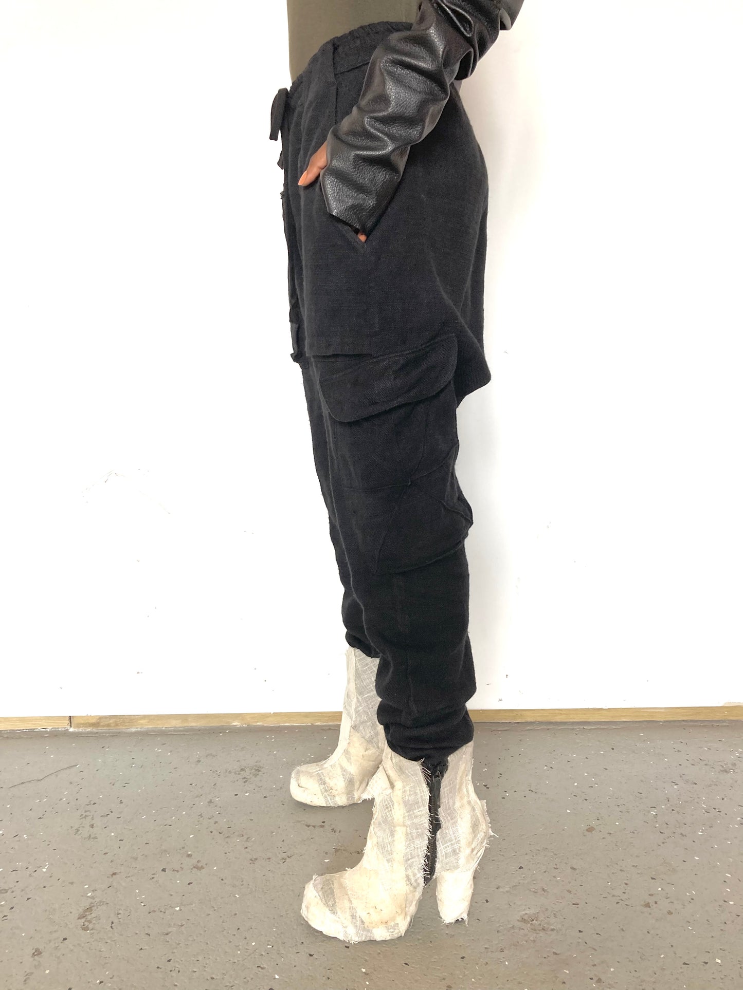 KNG13 || FEMME - KITE POCKET MILITIA PANTS || COTTON + LINEN - BLACK