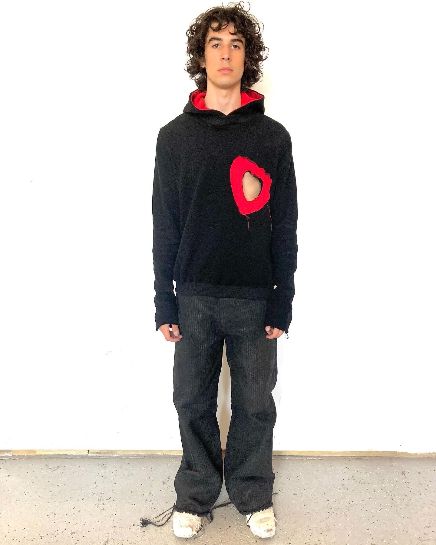 KNG13 || HEMMINGS OPEN HEART HOODIE || RED + BLACK ||