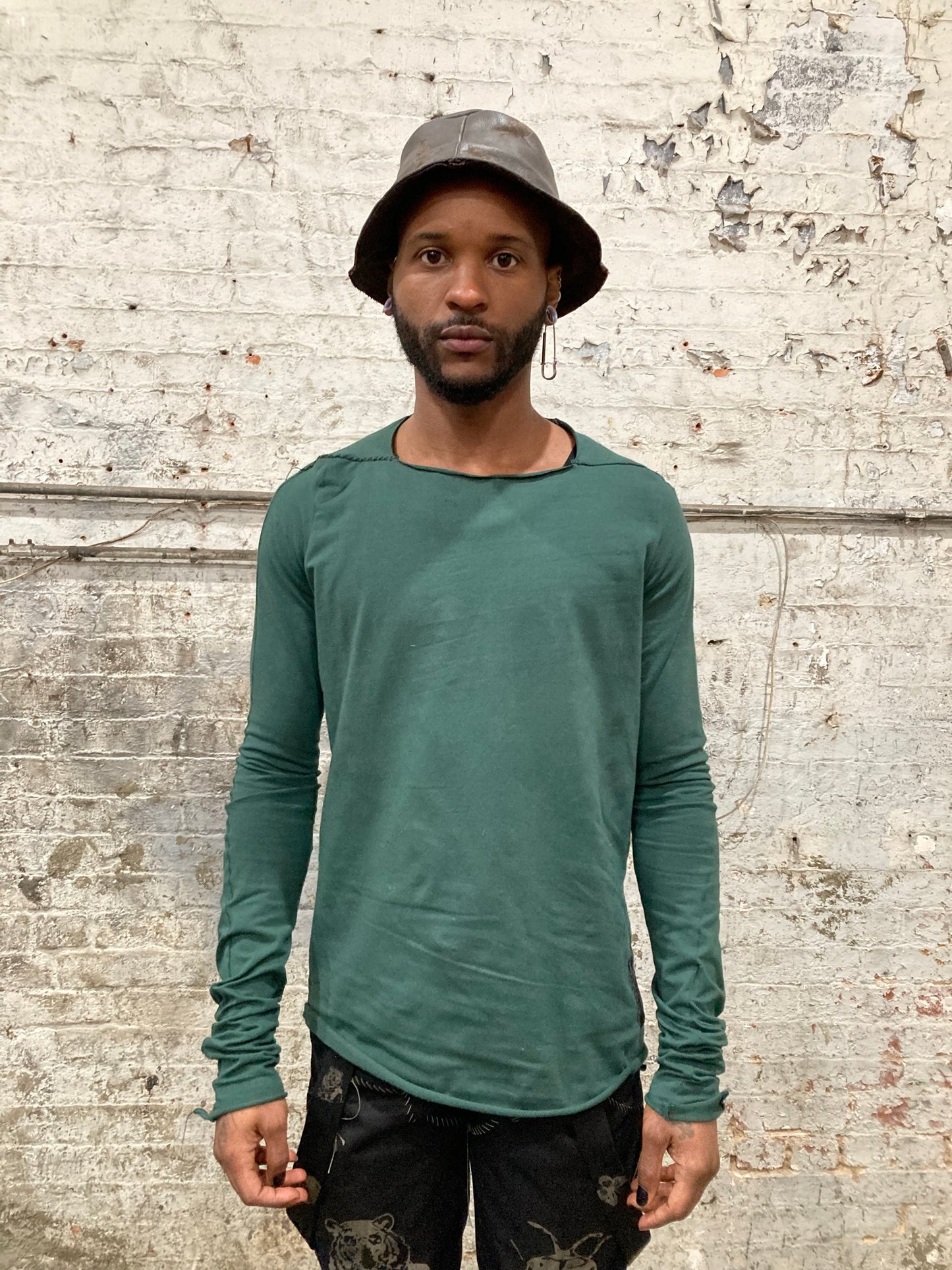 22.1 HAND STITCHED PARMENIDES - GREEN