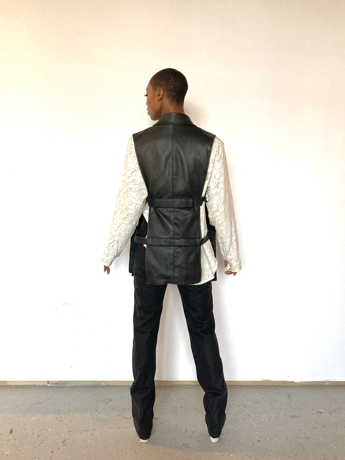 KNG13 || FEMME - PEAKED LAPEL TACTICAL VEST|| BLACK HORSEHIDE