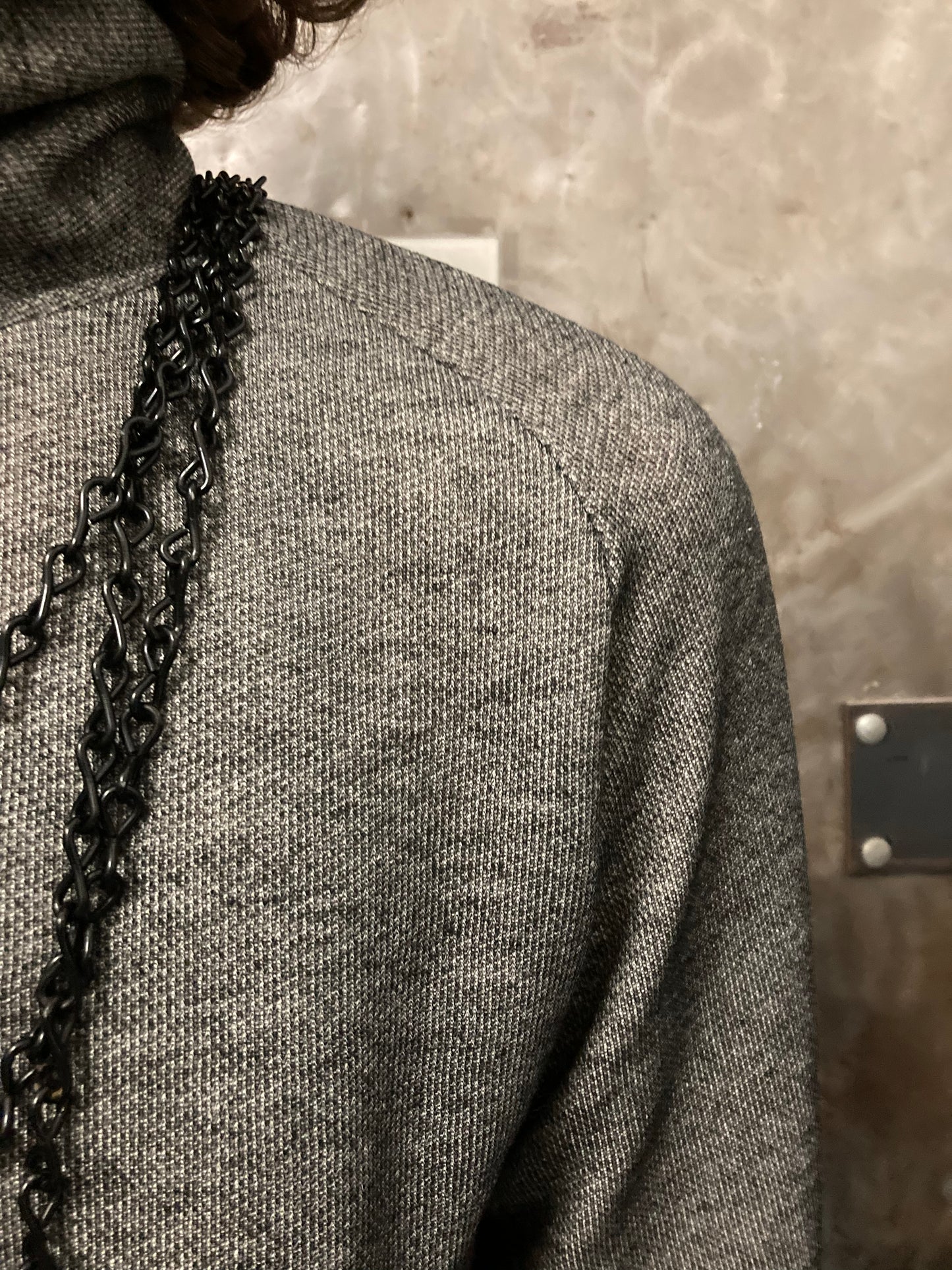 22.1 LONG SLEEVE 3DT-SWEATER || GREY ||