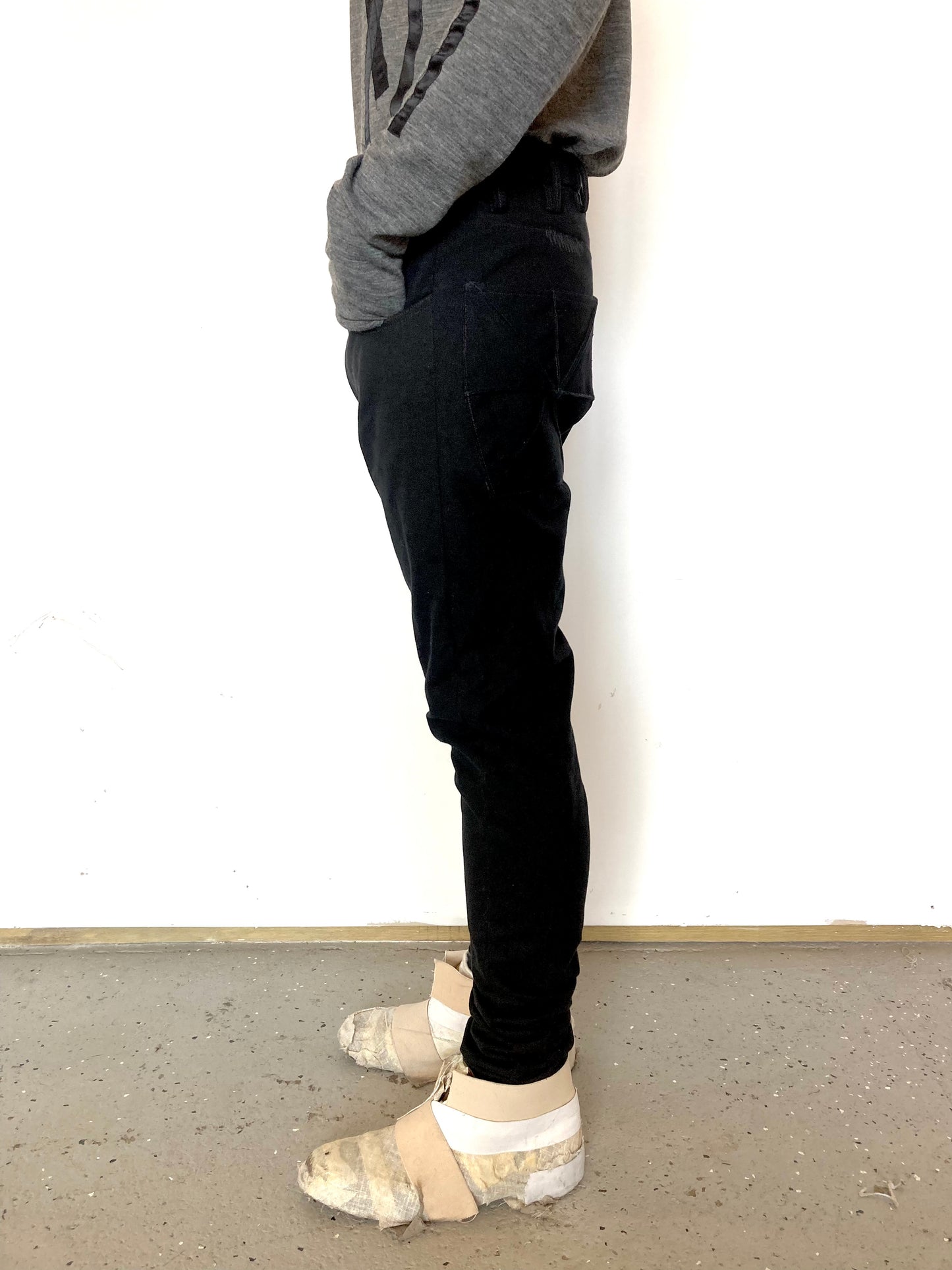 KNG13 || 13 LOOP SLIM CANVAS JEANS || BLACK