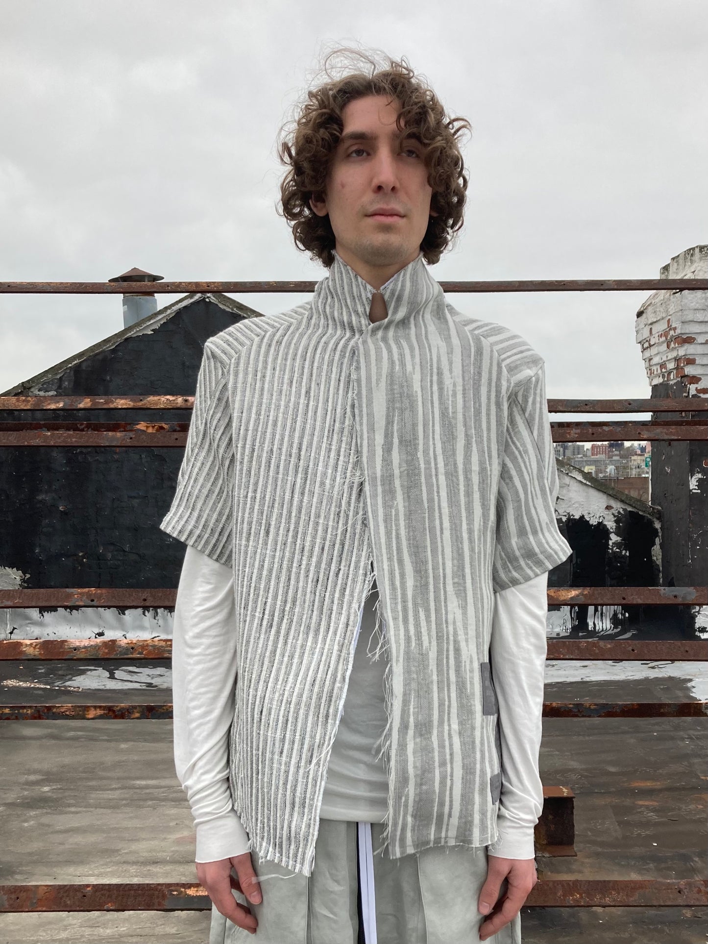 22.1 SHORT SLEEVE PROTOLOGICAL PHILOSOPHER SHIRT || GREY STRIPE ||