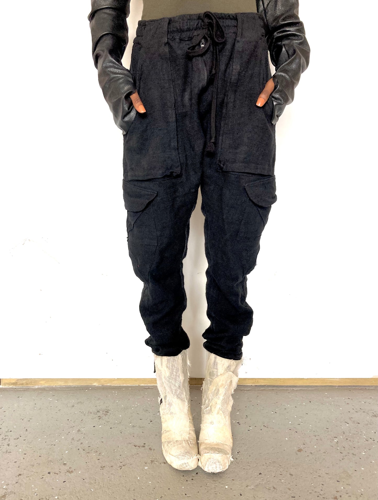 KNG13 || FEMME - KITE POCKET MILITIA PANTS || COTTON + LINEN - BLACK