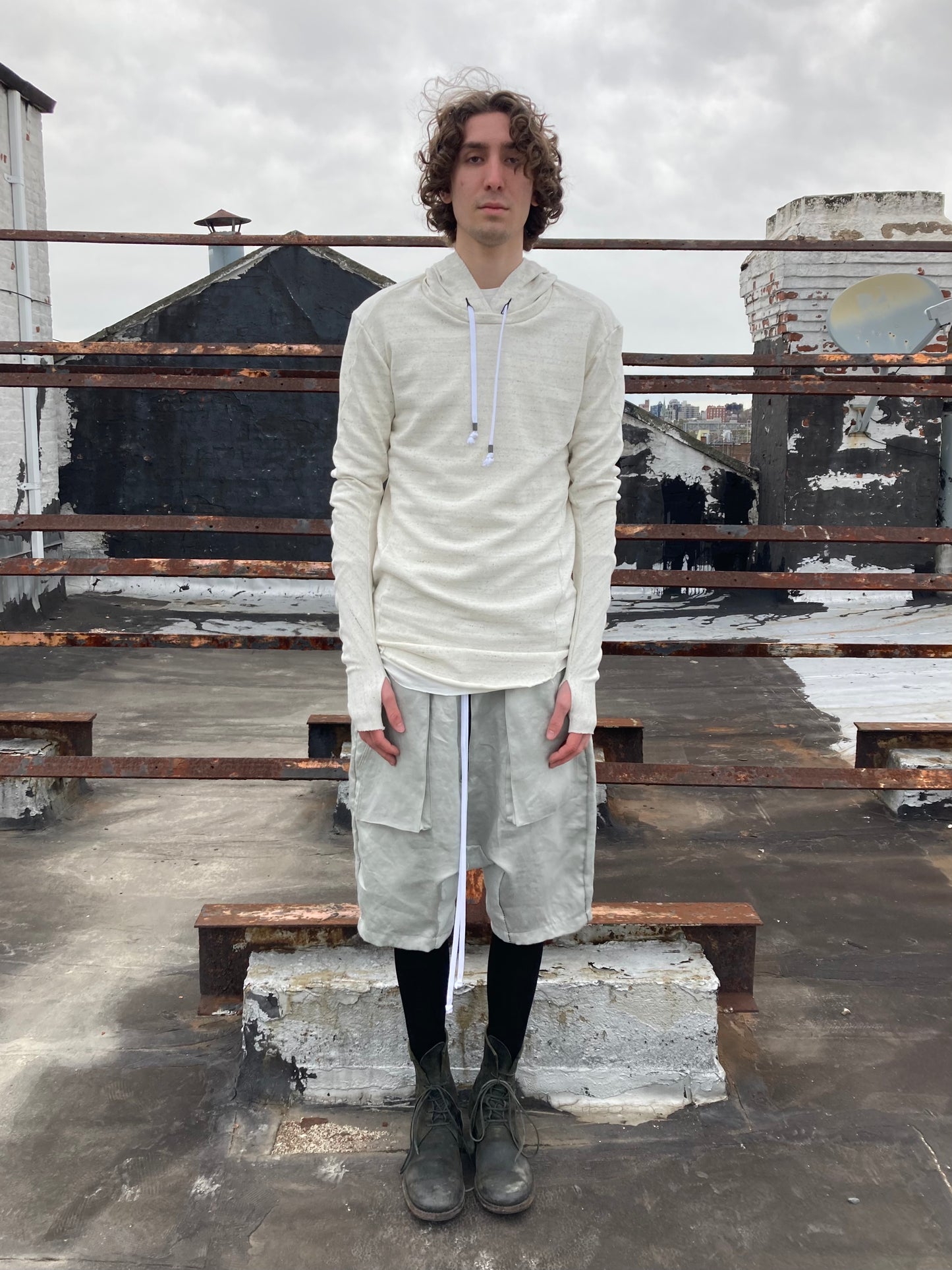 22.1 DNA SLEEVE HOODIE - OFF WHITE