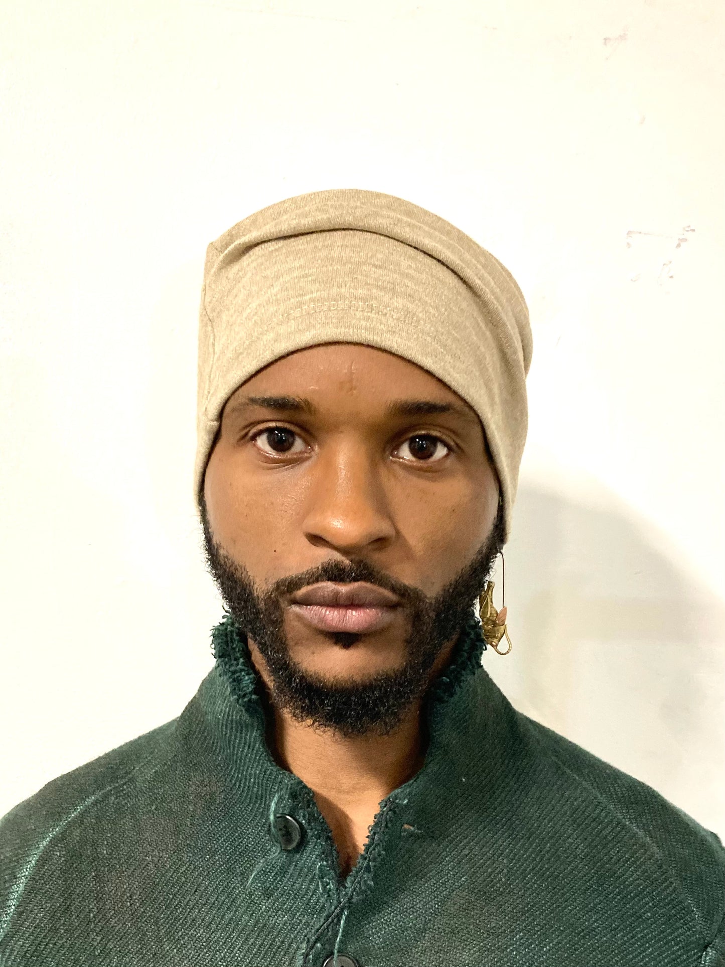 KGN13 || ONE PIECE LONG DOME BEANIE || TAN WOOL