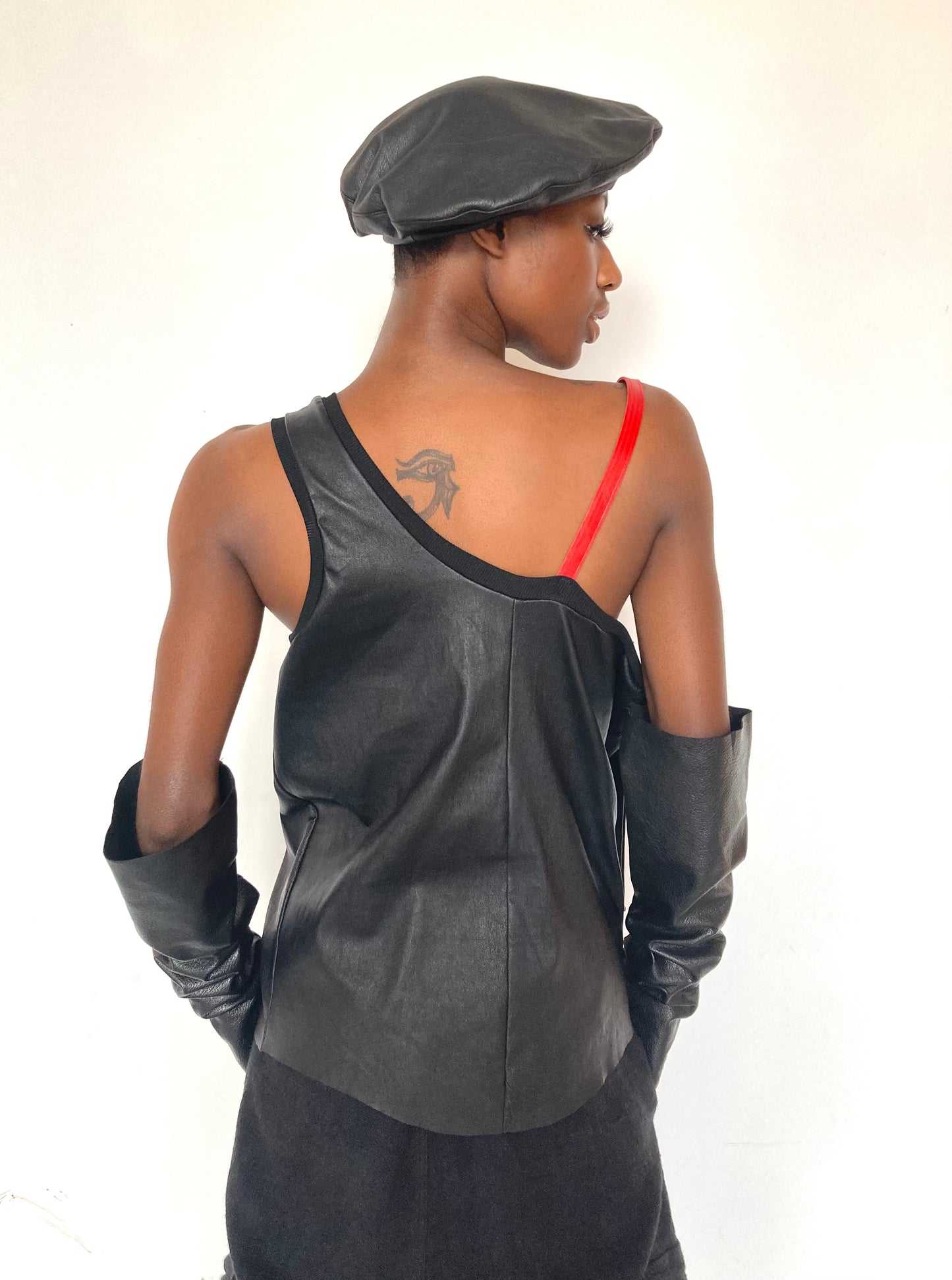 KNG13 || FEMME - KITE POCKET ASYMMETRIC ZIPPER TANK || 100% STRETCH CALF