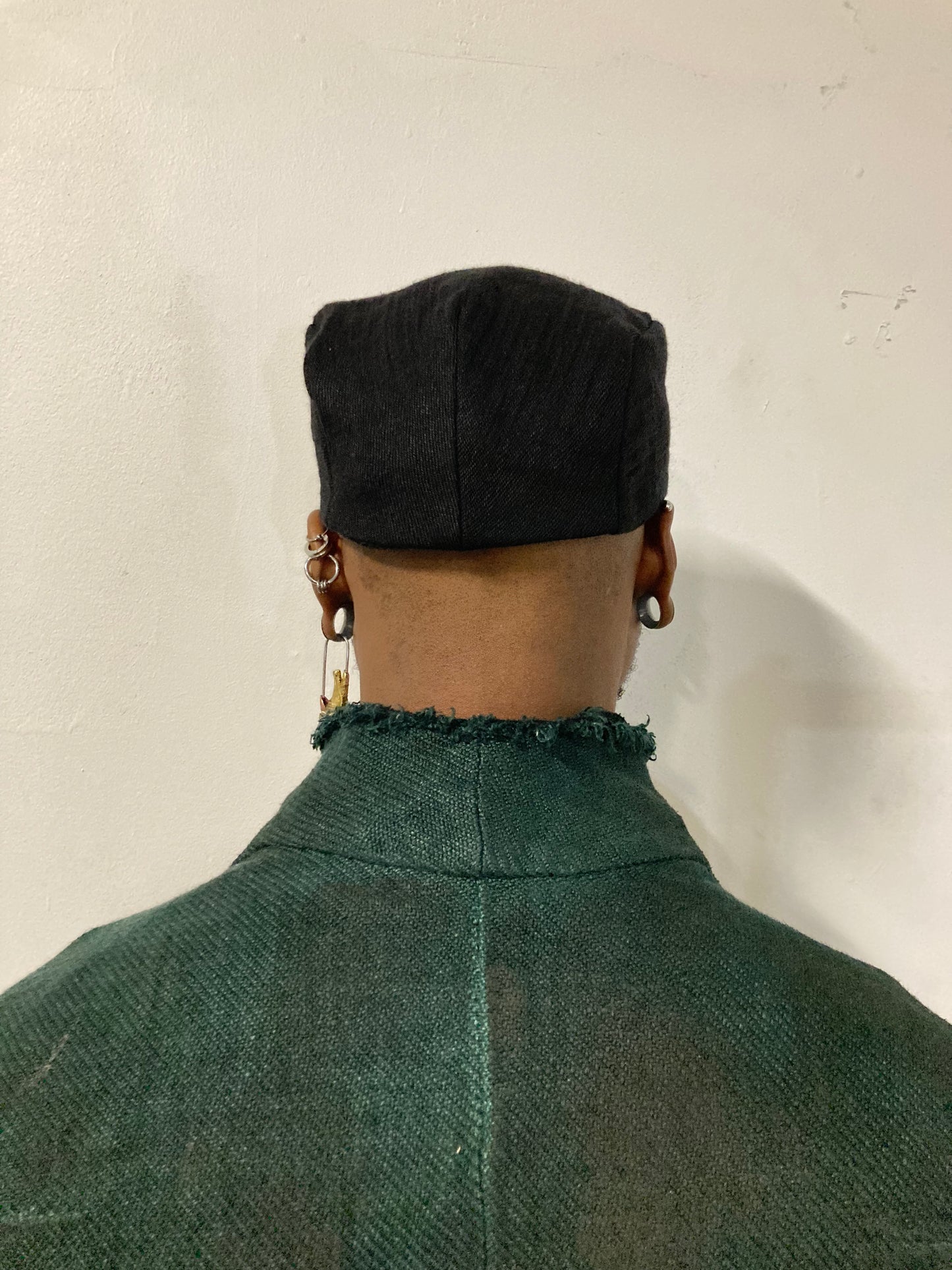 KNG13 || EXTENDED BILL HAT || 100% HEAVY LINEN - BLACK