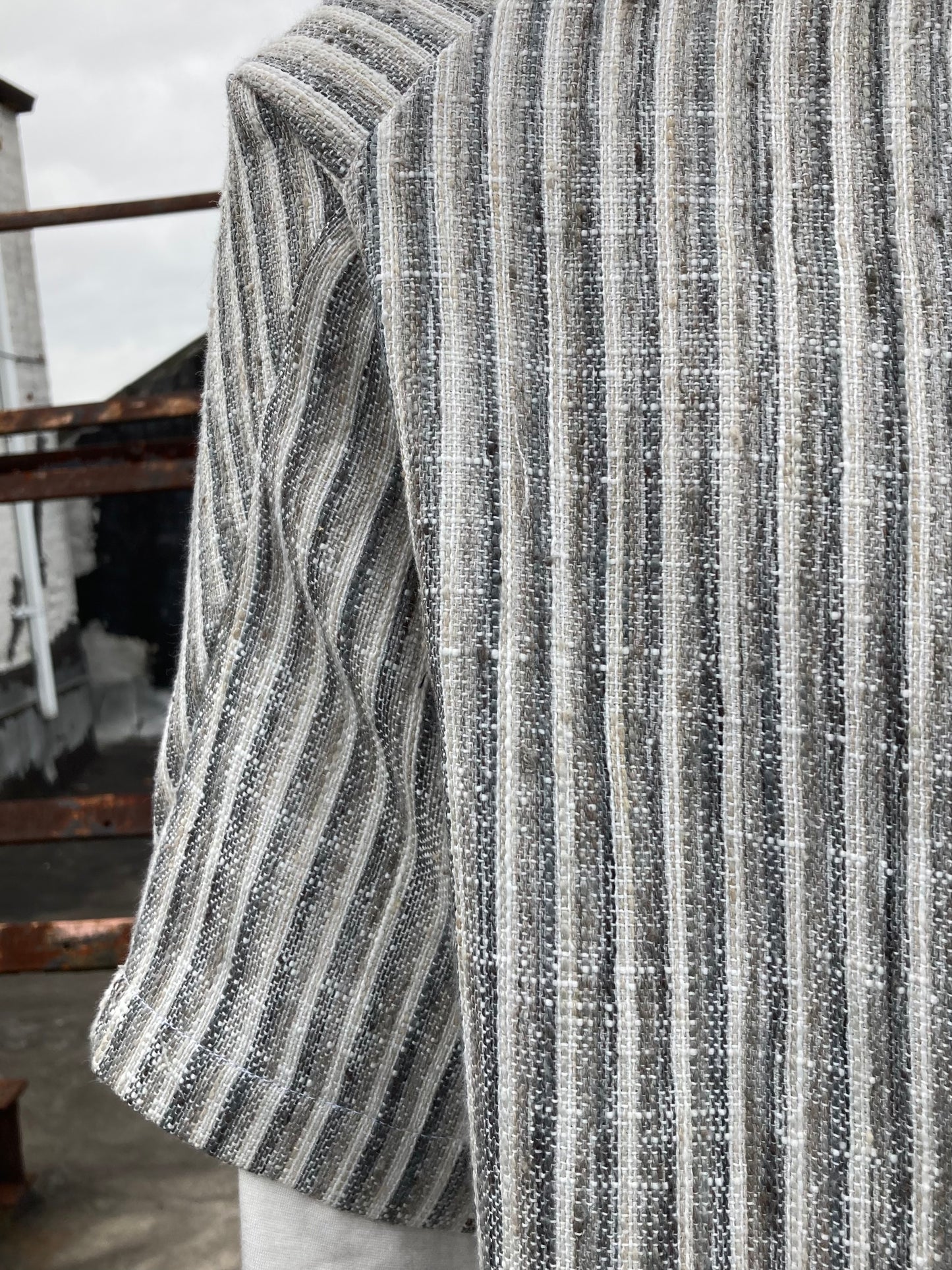22.1 SHORT SLEEVE PROTOLOGICAL PHILOSOPHER SHIRT || GREY STRIPE ||