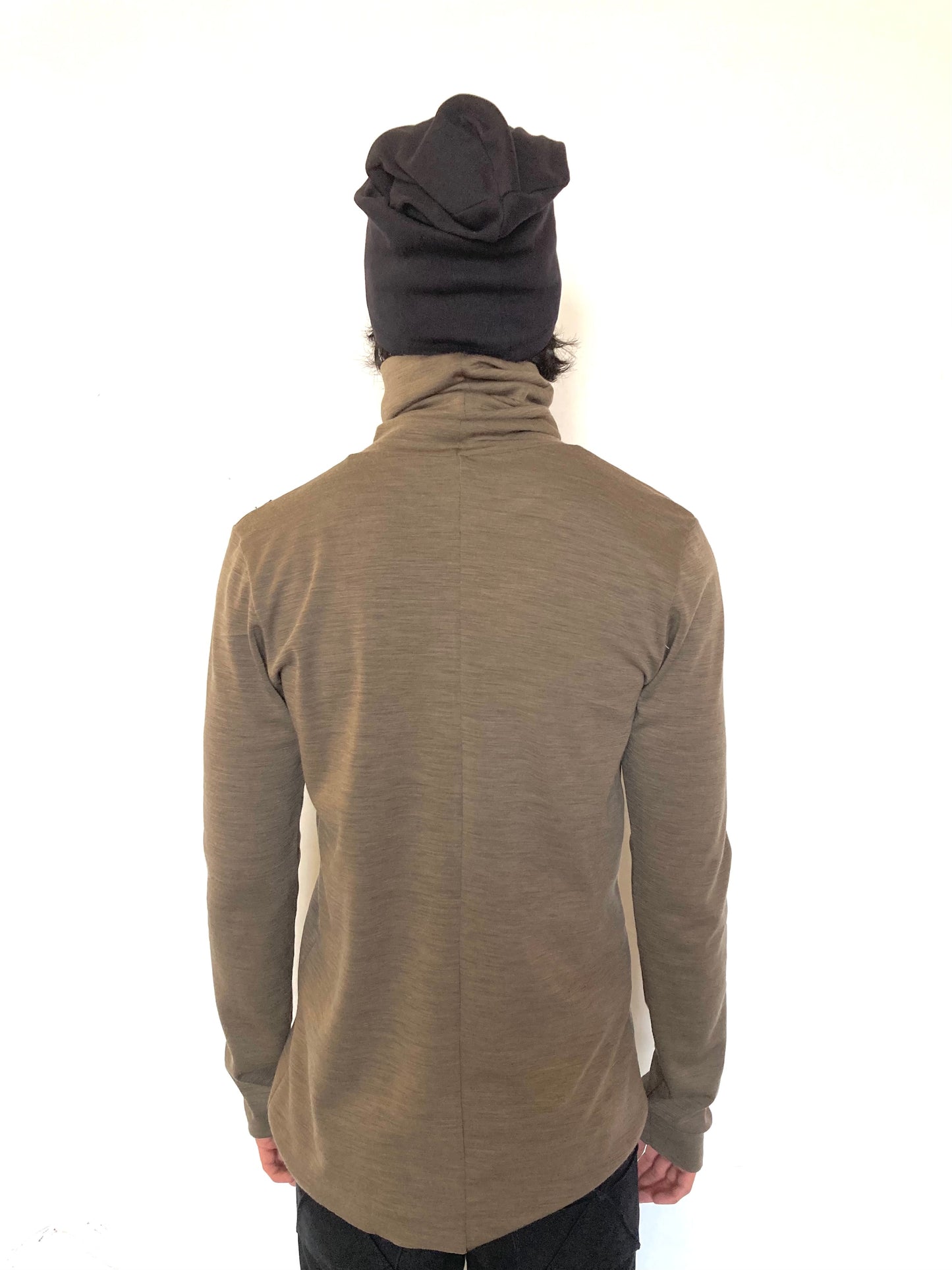 KNG13 || HIGH NECK KINGSTON 13 SILK + WOOL SWEATER || KHAKI