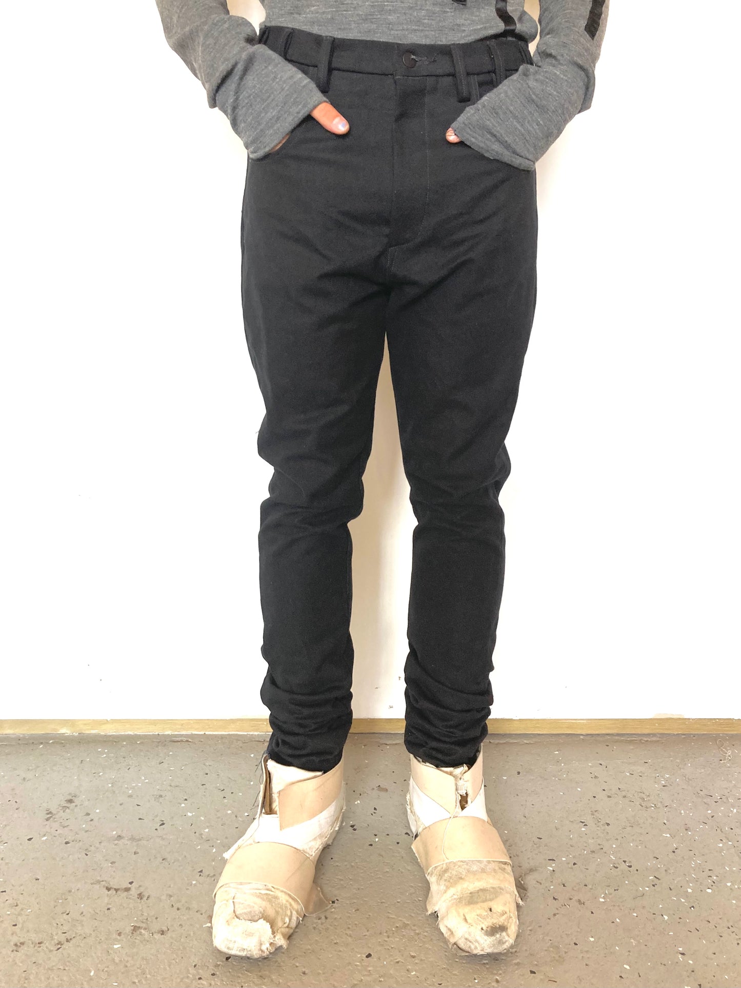 KNG13 || 13 LOOP SLIM CANVAS JEANS || BLACK