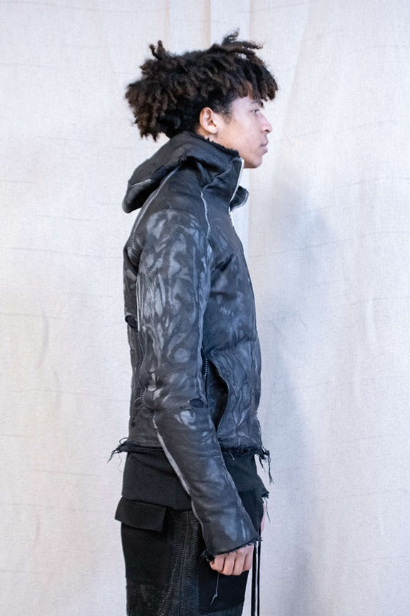 SS23|| HENRIKSSON MOONSTAR - OVERDYED BLACK