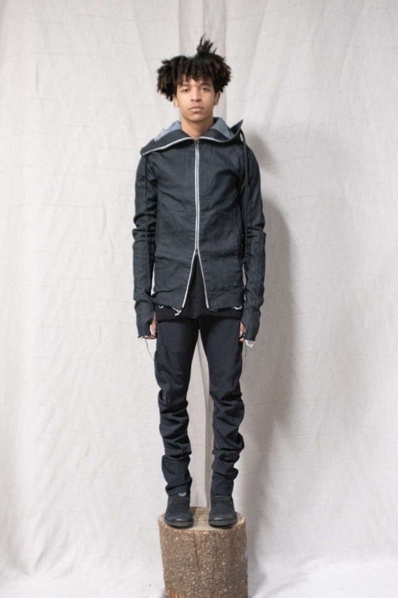 SS23|| TYPE 2 OVERLOCKED HOODIE - BLACK