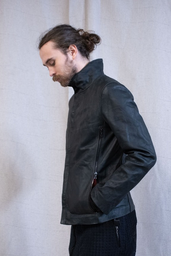 SS23|| HIGH NECK INNER LEATHER JACKET - HORSEHIDE || BLACK