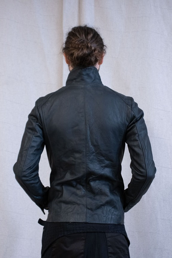 SS23|| HIGH NECK INNER LEATHER JACKET - HORSEHIDE || BLACK