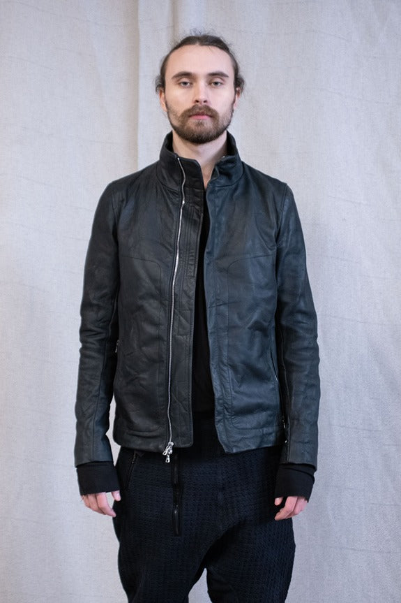 SS23|| HIGH NECK INNER LEATHER JACKET - HORSEHIDE || BLACK