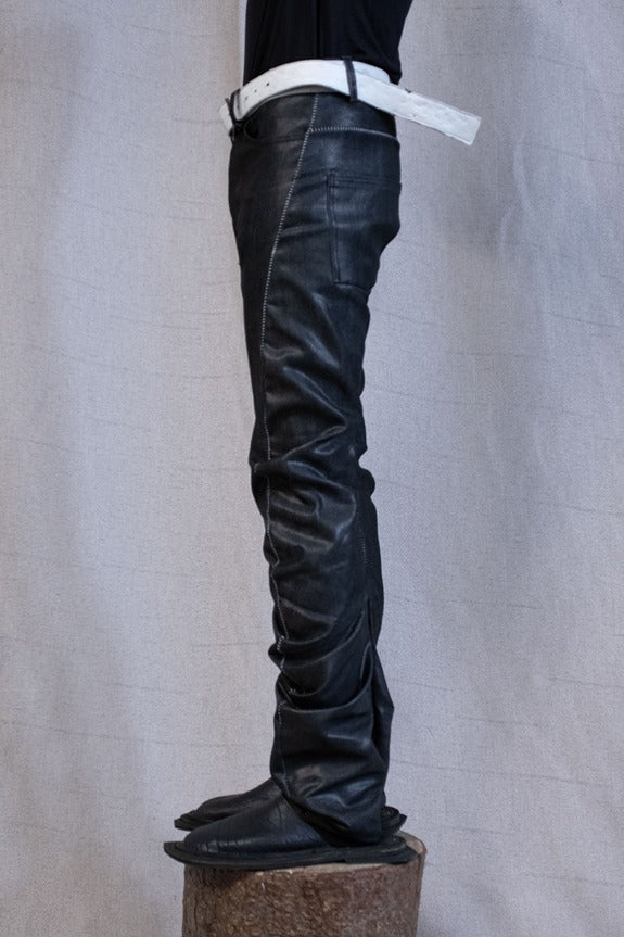 SS23|| OVERLOCKED DNA - COATED BLACK