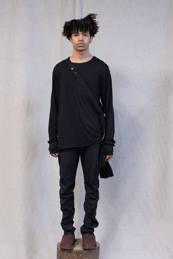 SS23 || OVERLOCKED CLASSIC BORG JACKET || BLACK