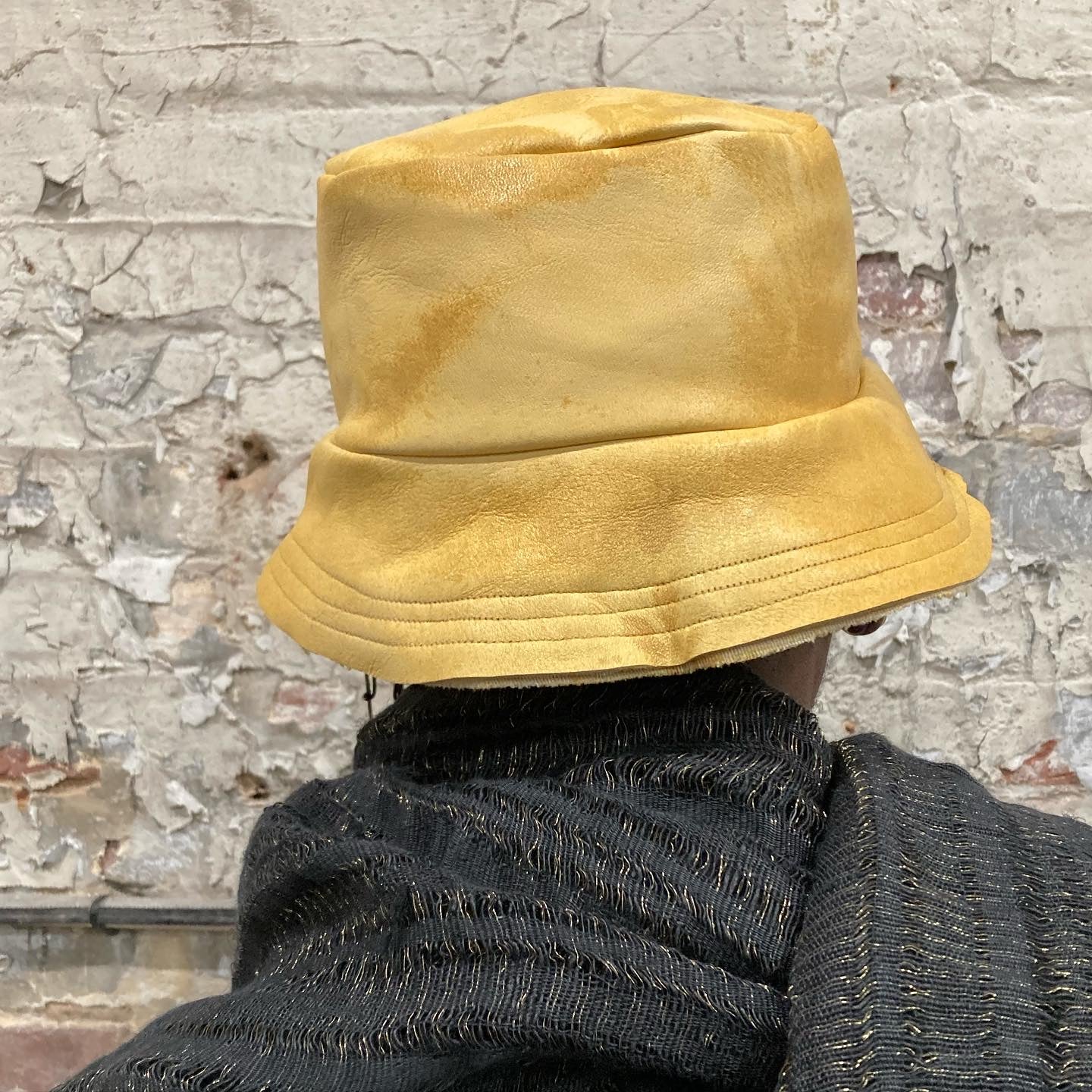 21.2 - LEATHER + LINEN REVERSIBLE BUCKET HAT - YARDMAN YELLOW