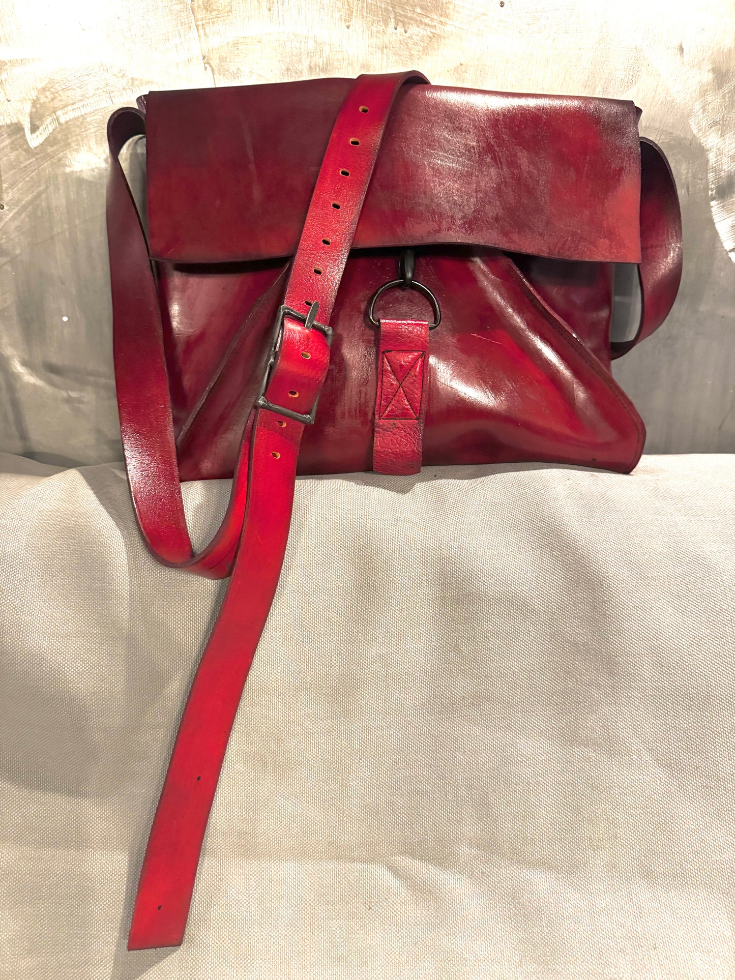 ZB- BG  || POLIS - CLASS  || DARK RED || COWHIDE + BISON