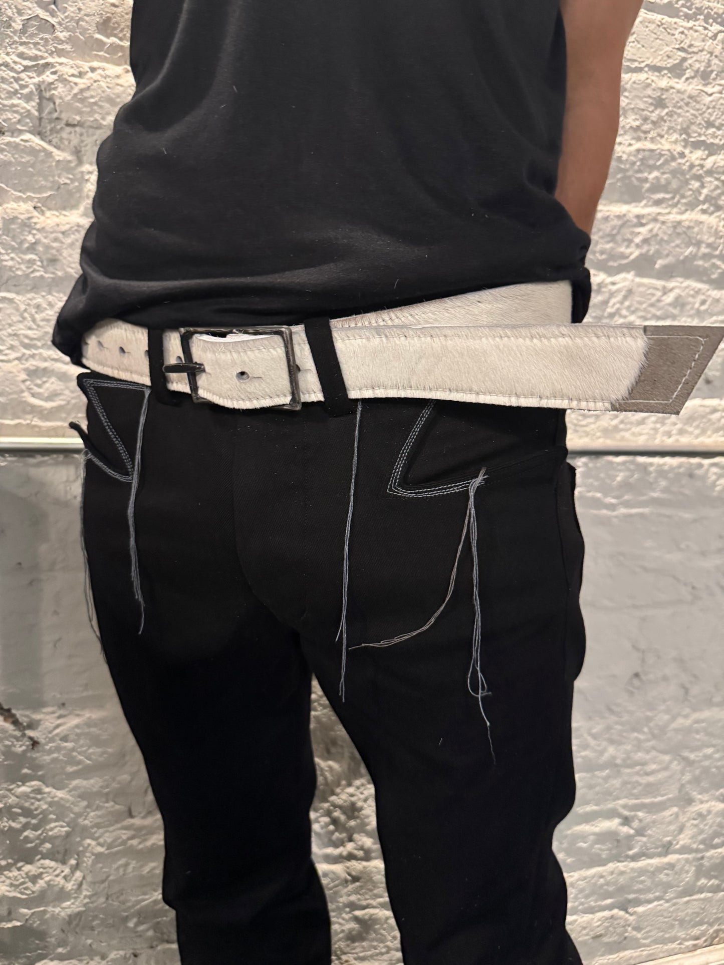 ZB- A|BLT|  || 1.5 INCH KNG13 HAND MADE BUCKLE BELT || HAIR ON HIDE WHITE