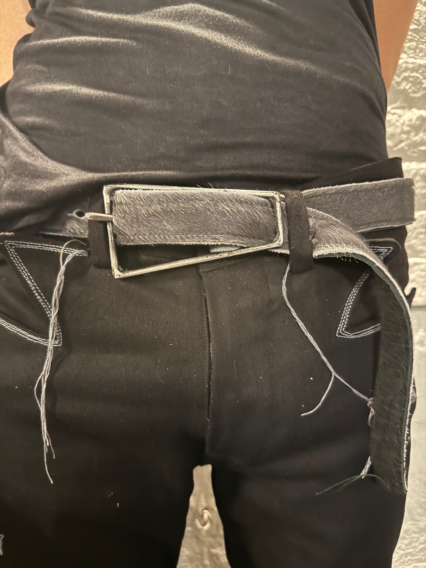 ZB- A|BLT|  || 1.25 INCH " PERSPECTIVE" BUCKLE BELT || GREY HAIR ON HIDE
