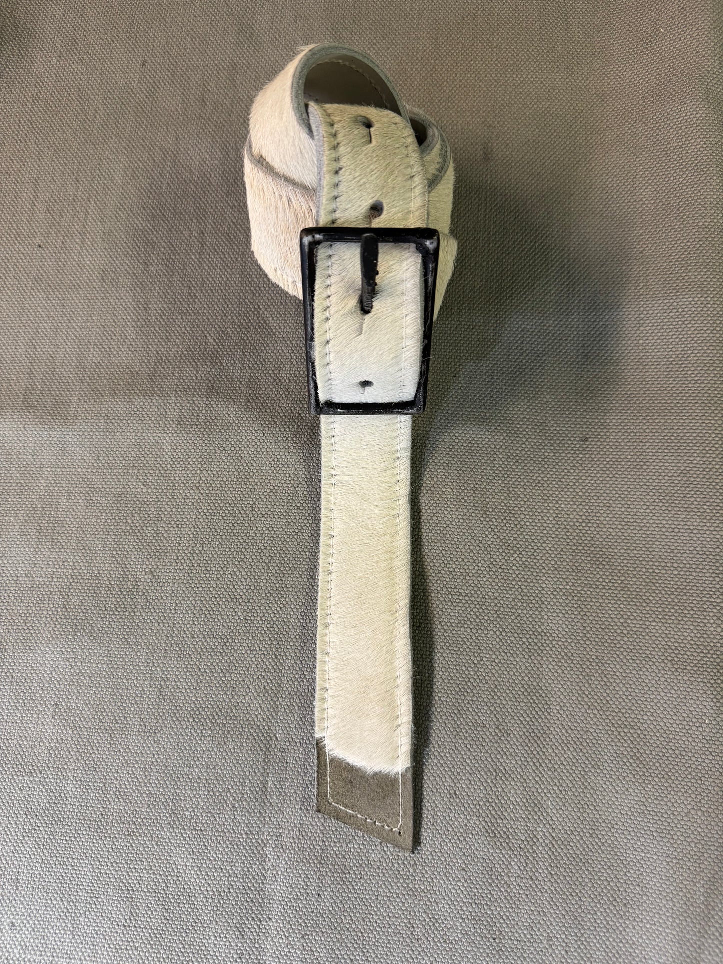 ZB- A|BLT|  || 1.5 INCH KNG13 HAND MADE BUCKLE BELT || HAIR ON HIDE WHITE