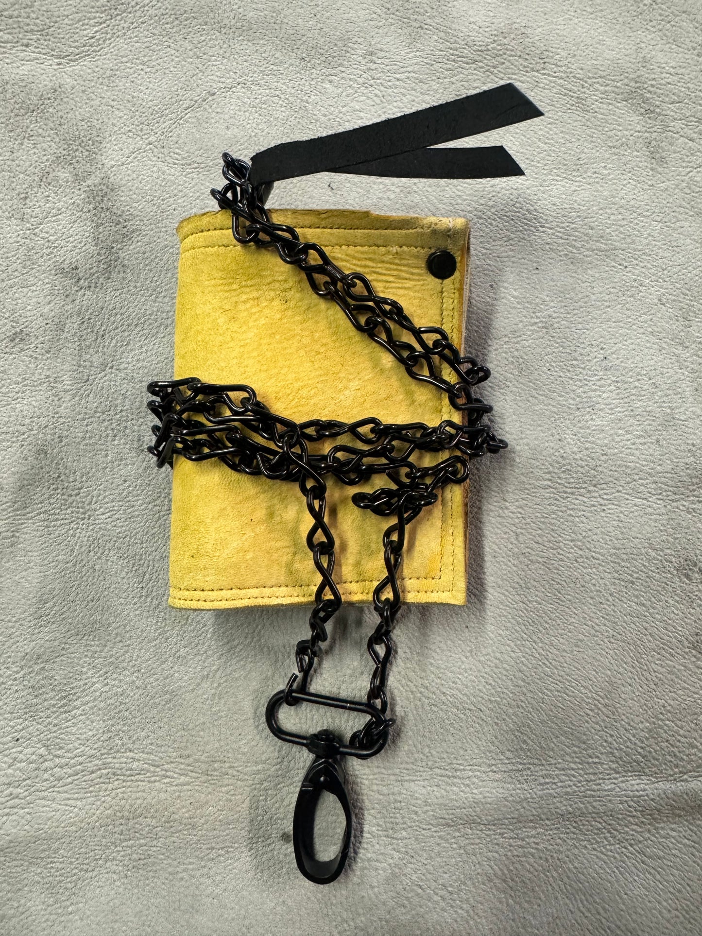 ZB-A  || ZB BLACK JACK + HOOK WALLET -YARDMAN YELLOW II HORSEHIDE