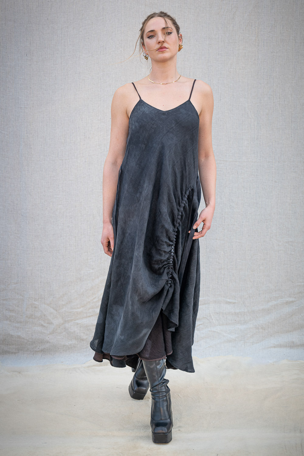 FW24 || STRING THEORY LINEN RAYON DRESS || WASHED BLACK