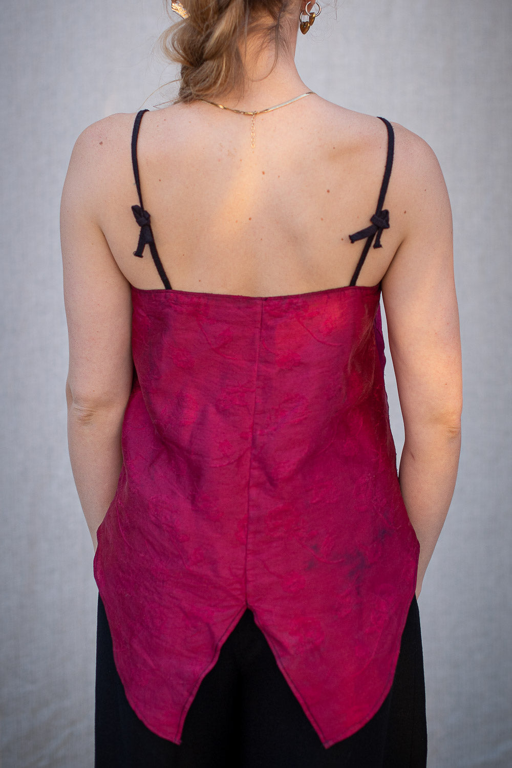 FW24 || SILK DOUBLE LAYER CAMISOLE TOP || MAROON