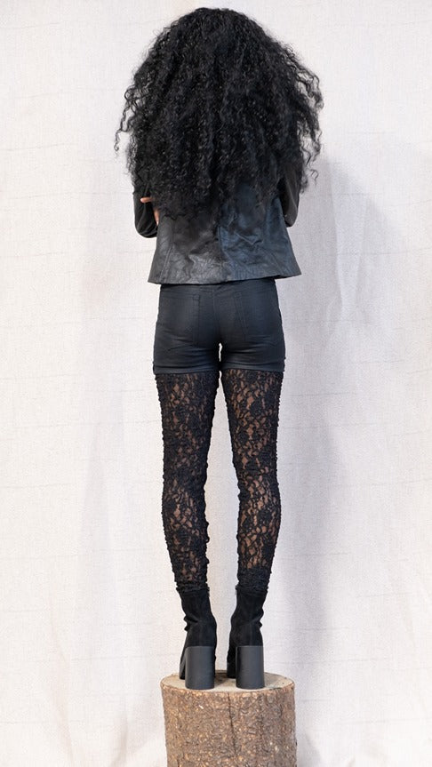 SS23 FEMME || STRETCHED LACE LEGGINGS