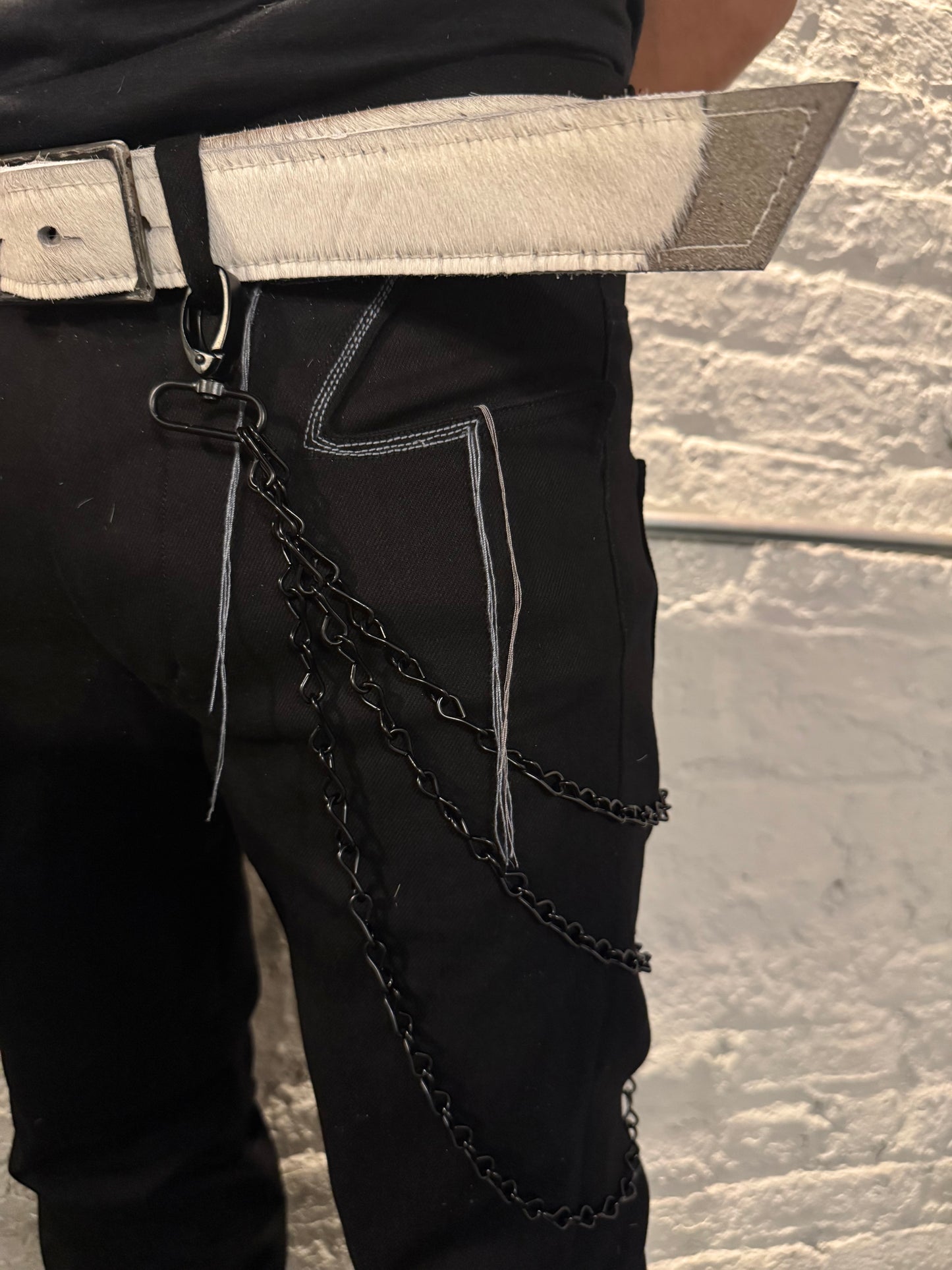 ZB- A|BLT|  || 1.5 INCH KNG13 HAND MADE BUCKLE BELT || HAIR ON HIDE WHITE