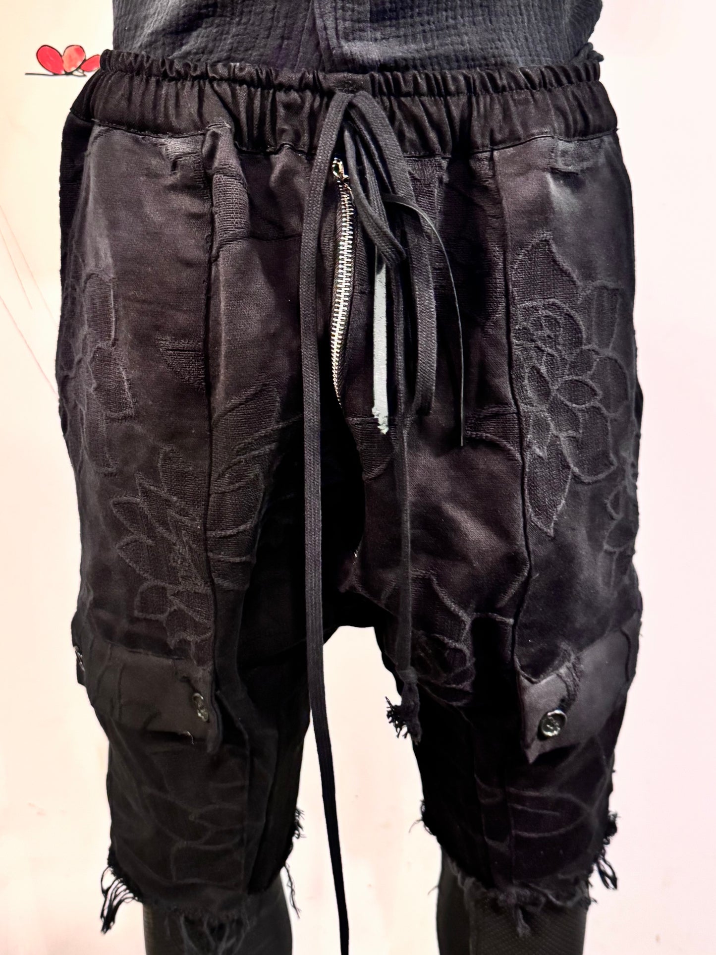 SS26 || SIX POCKET INSERT FLY SHORTS|| BLACK || SILK COTTON