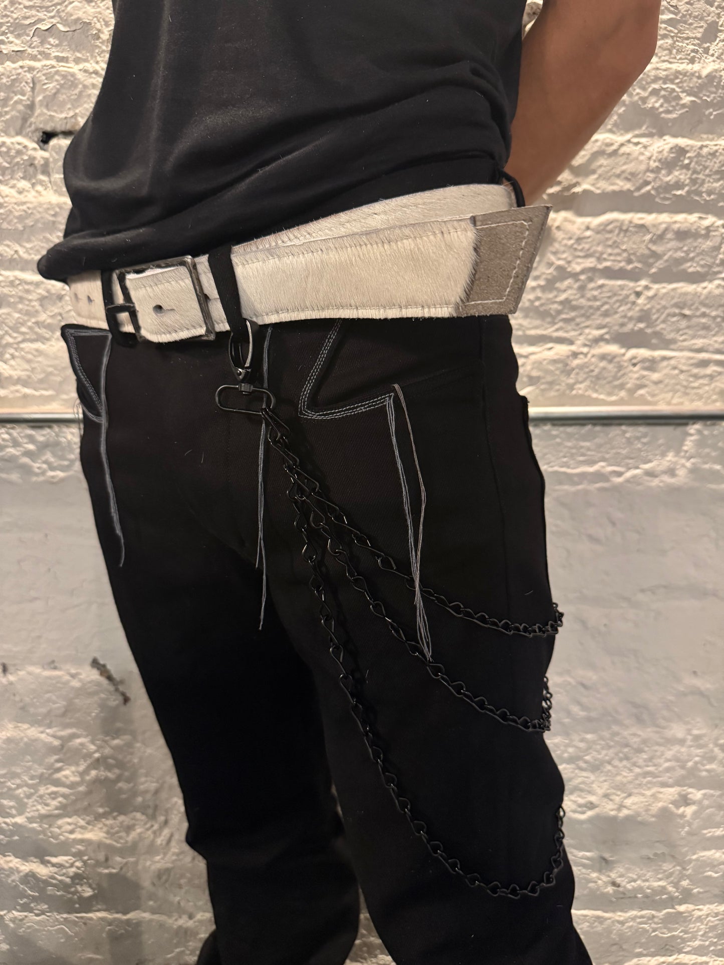 ZB- A|BLT|  || 1.5 INCH KNG13 HAND MADE BUCKLE BELT || HAIR ON HIDE WHITE