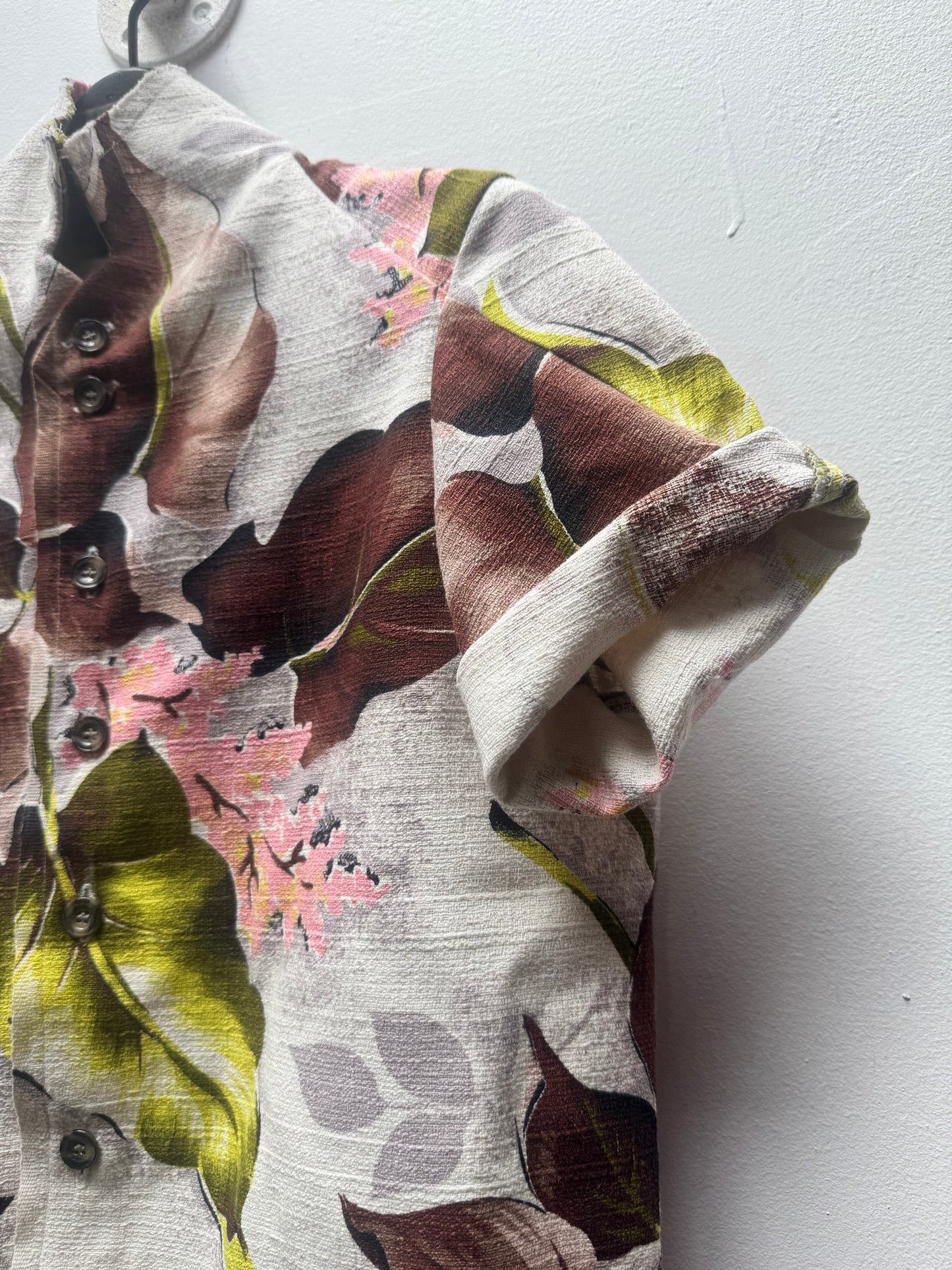 FEMME || PROTOLOGICAL ARCHETYPE SHORT SLEEVE SHIRT|| FLORAL PRINT