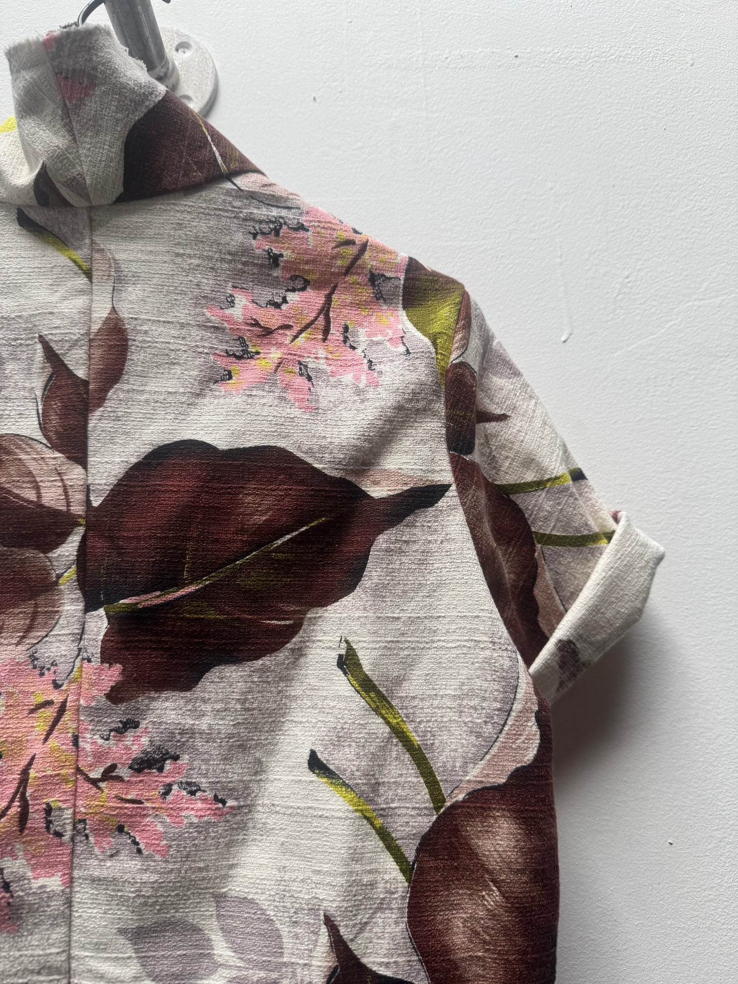 FEMME || PROTOLOGICAL ARCHETYPE SHORT SLEEVE SHIRT|| FLORAL PRINT